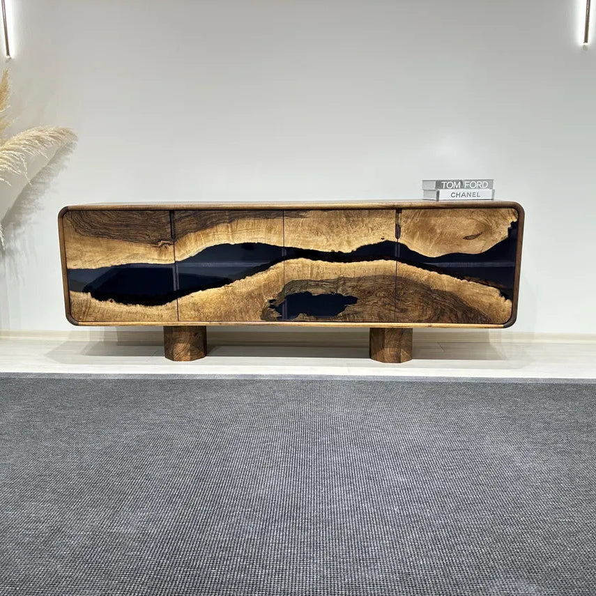700 Yıllık Ceviz Konsol – El Yapımı Füme Epoksi Nehir Tasarım
