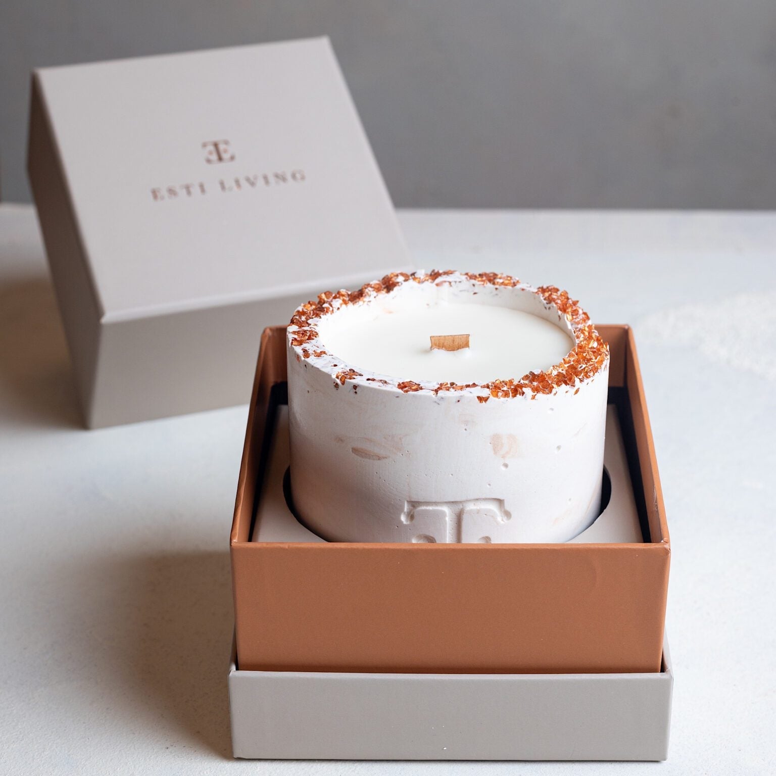 Antique Gold Taşlı - Büyük Mum (300 G)