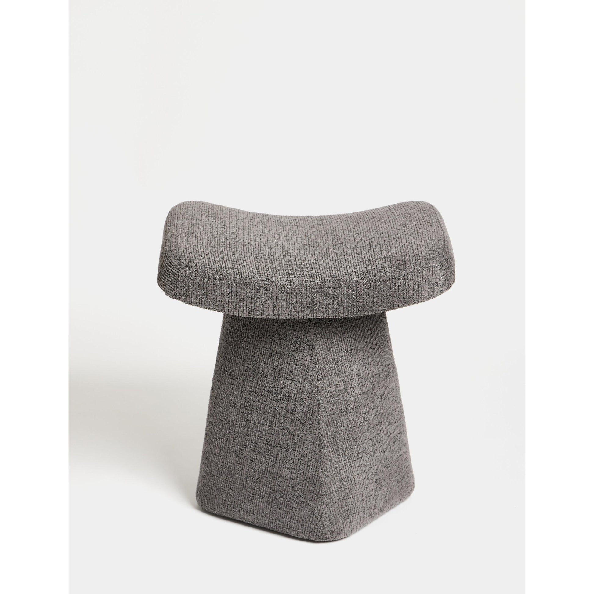 Asberg Minimalist Puf