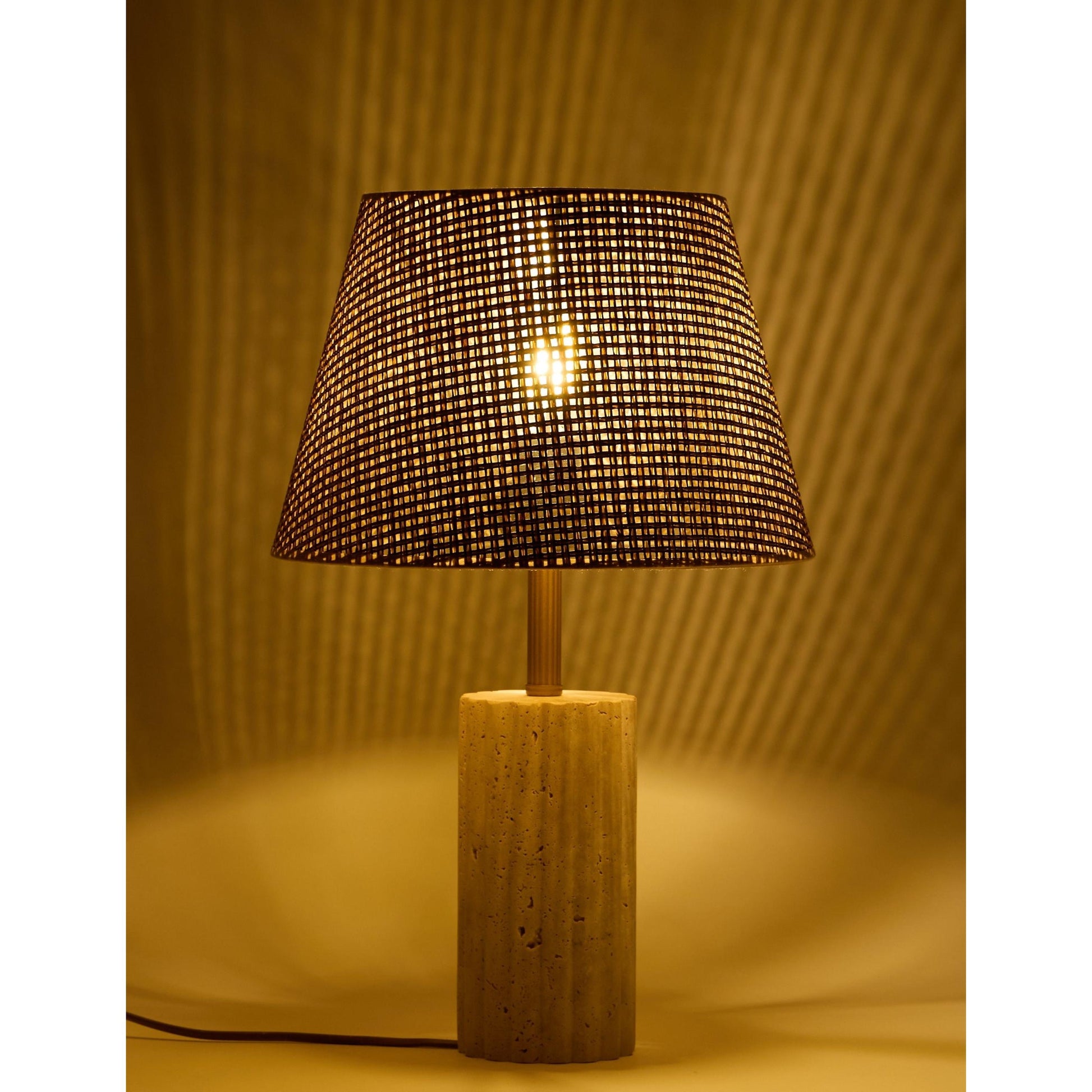 Astra Hasır Şapkalı Traverten Abajur