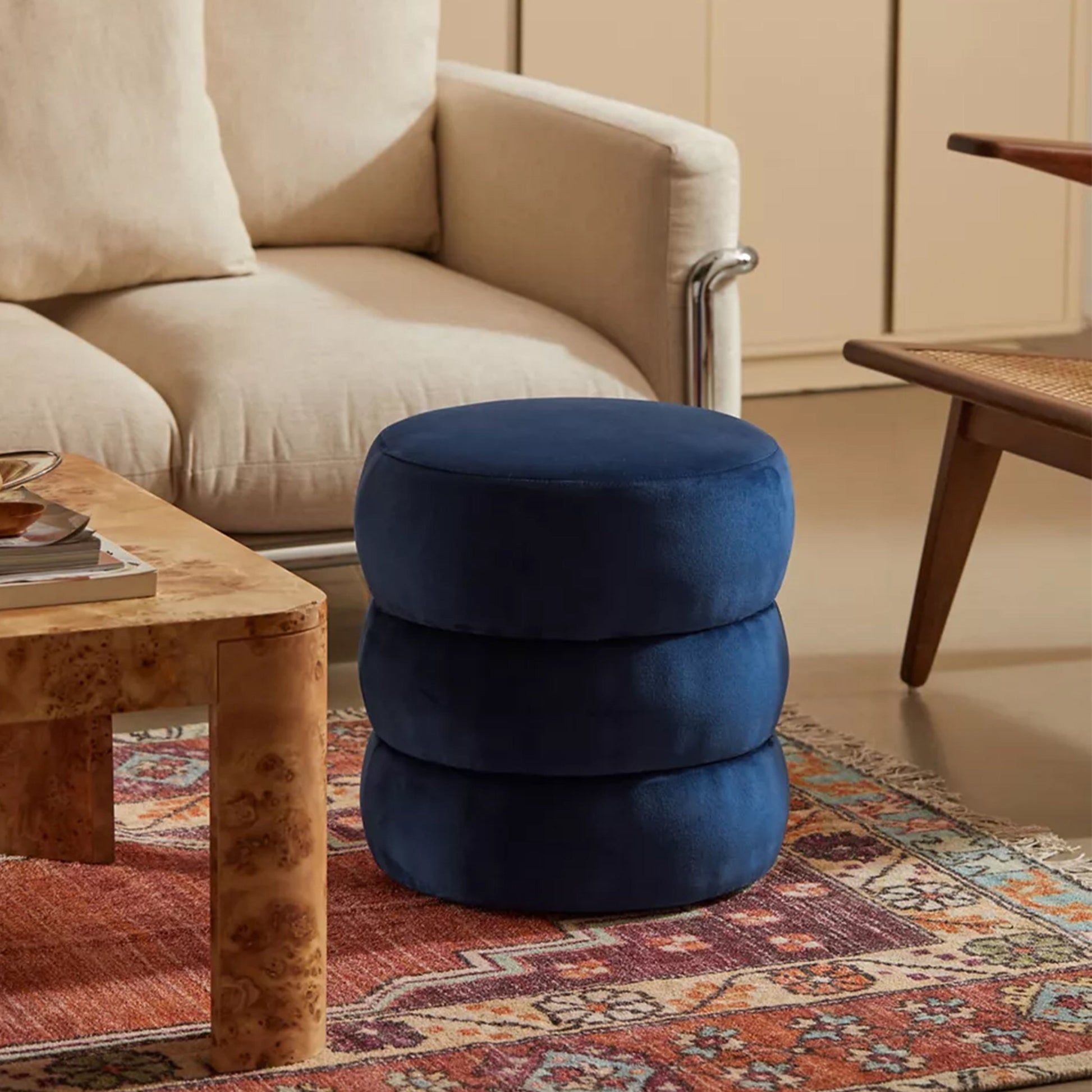 Bergamo Lacivert Puf