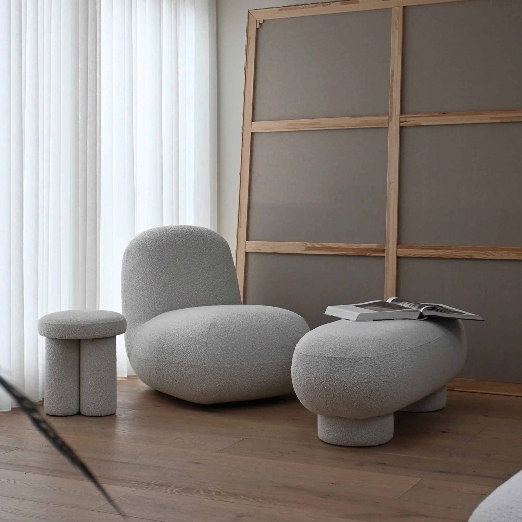 Big Foot Beyaz Bukle Kumaş Tabure