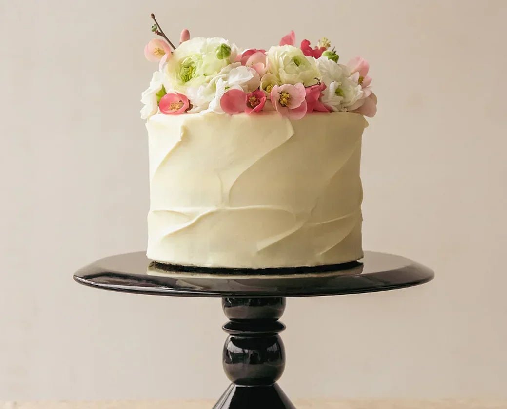 CRESCENDO CAKE STAND