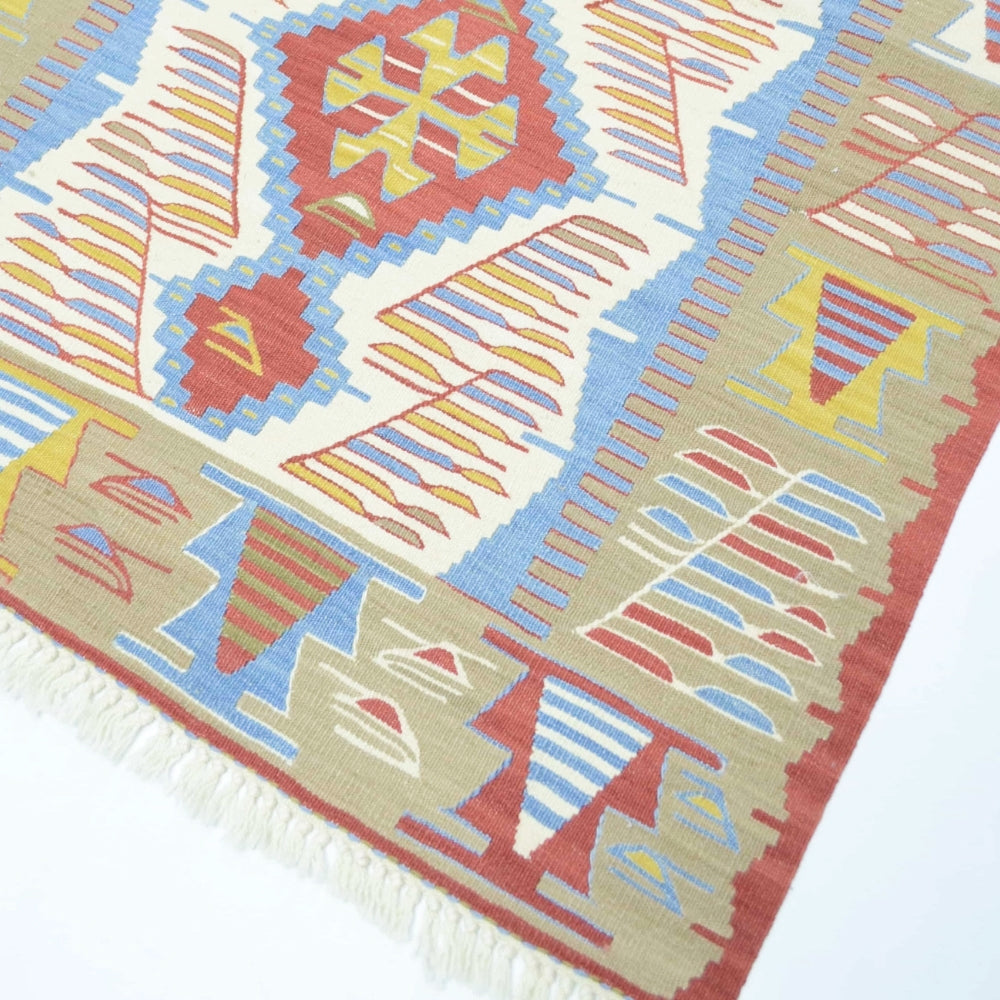 El Dokuma Uşak Kilim