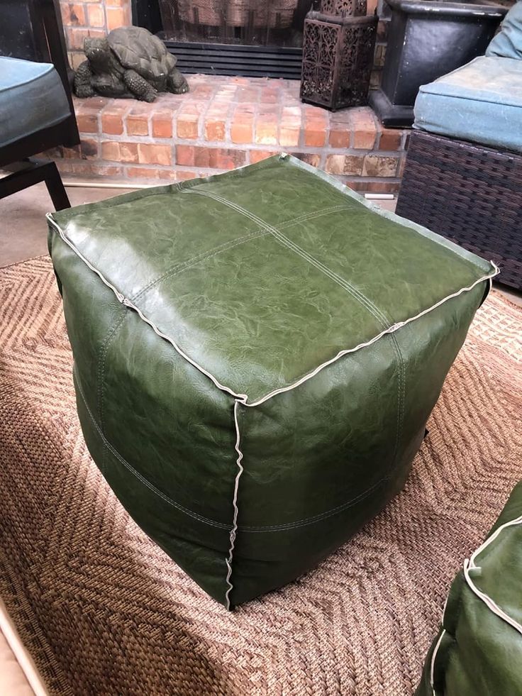Gerçek Deri Yeşil Kare Puf