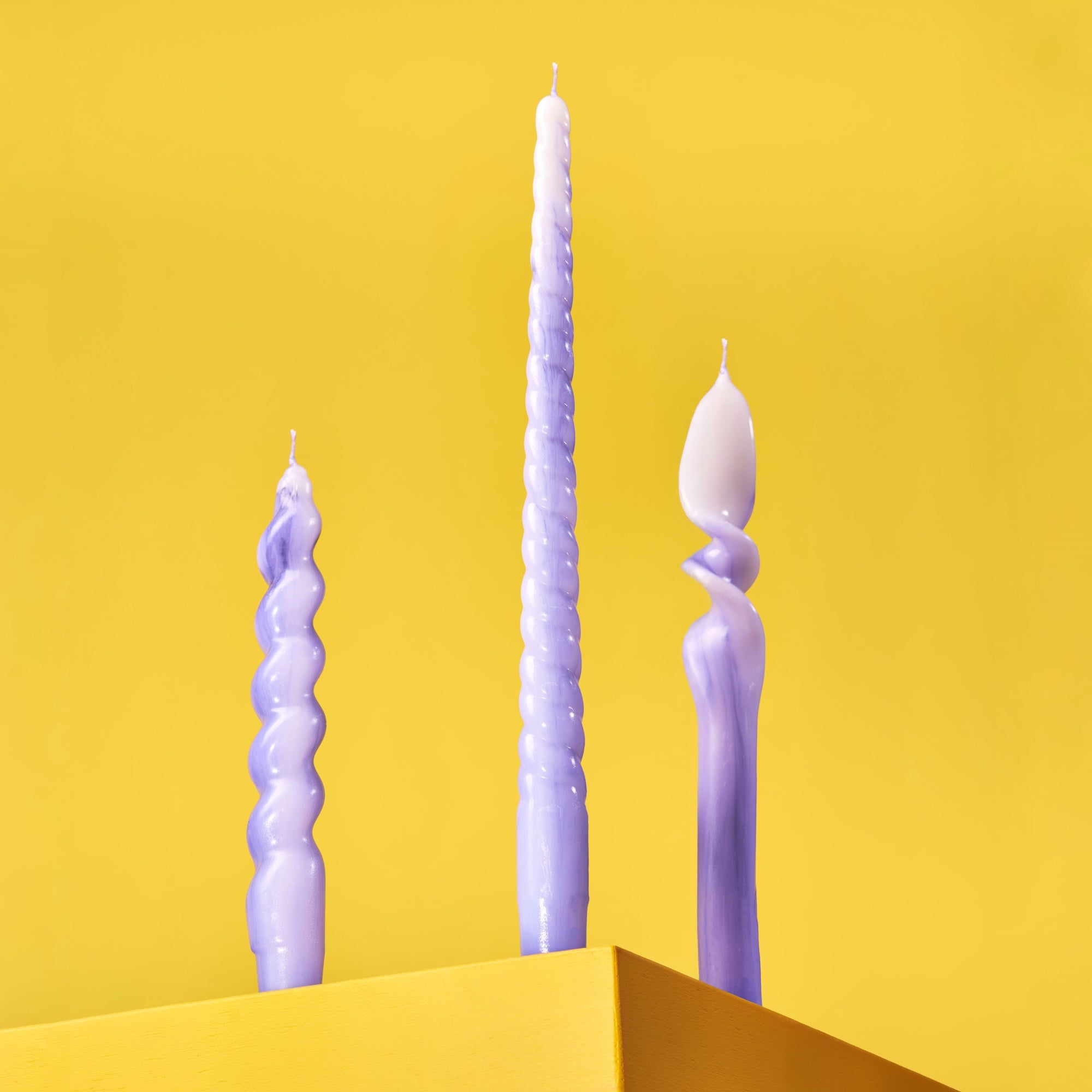 Ebruli 3'Lü Burgu Set Mum