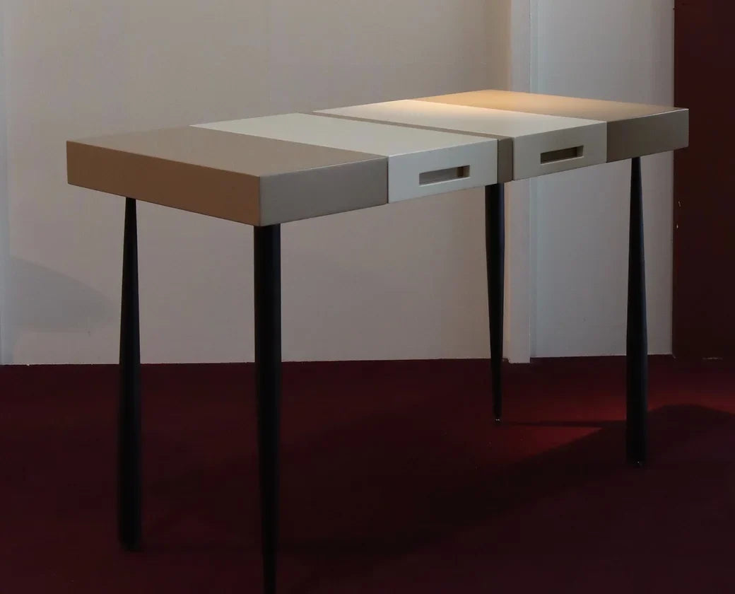 ÖTE TABLE