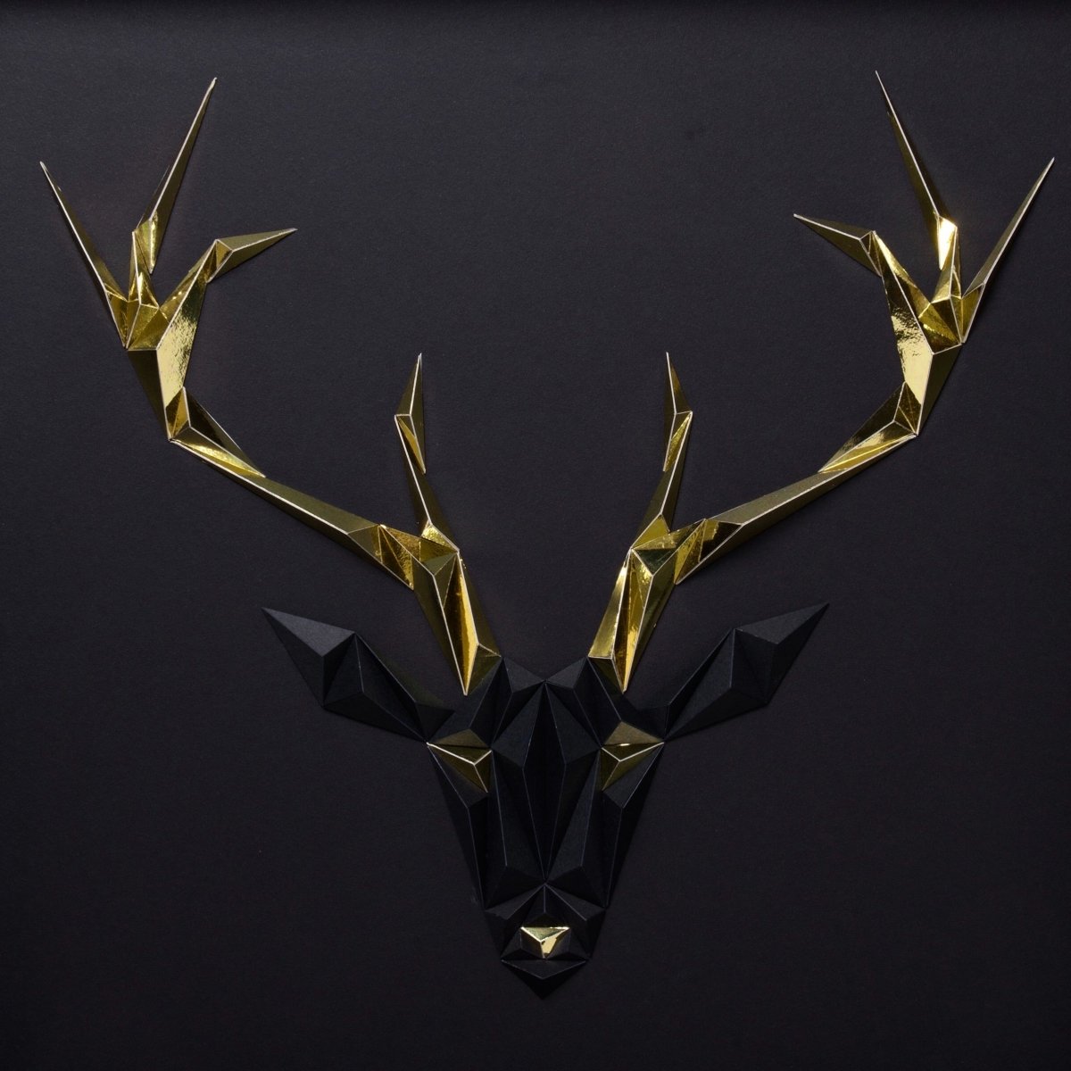 Golden Antlers - Black/Gold Tablo