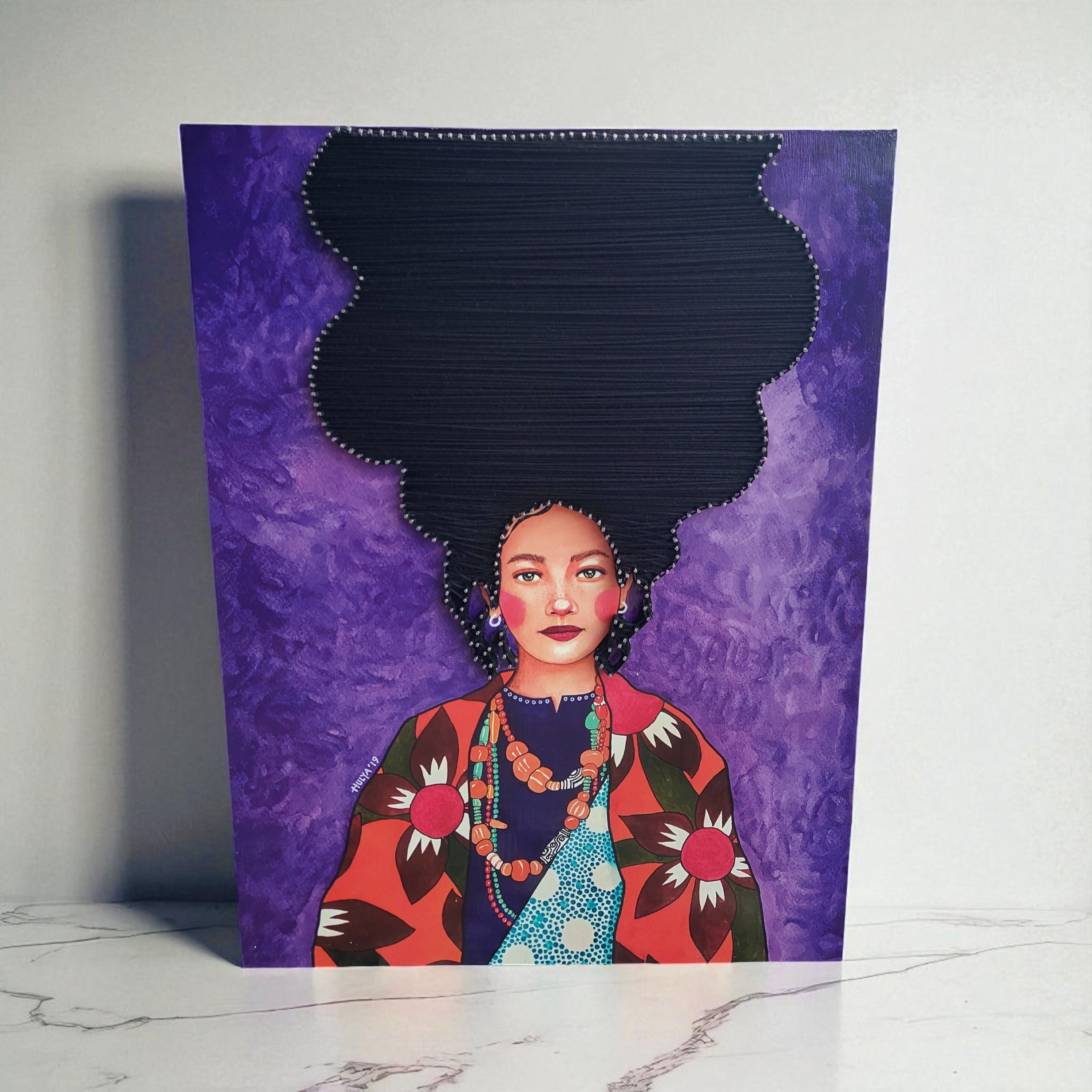 String Art Tablo - Be god in a shape of a girl