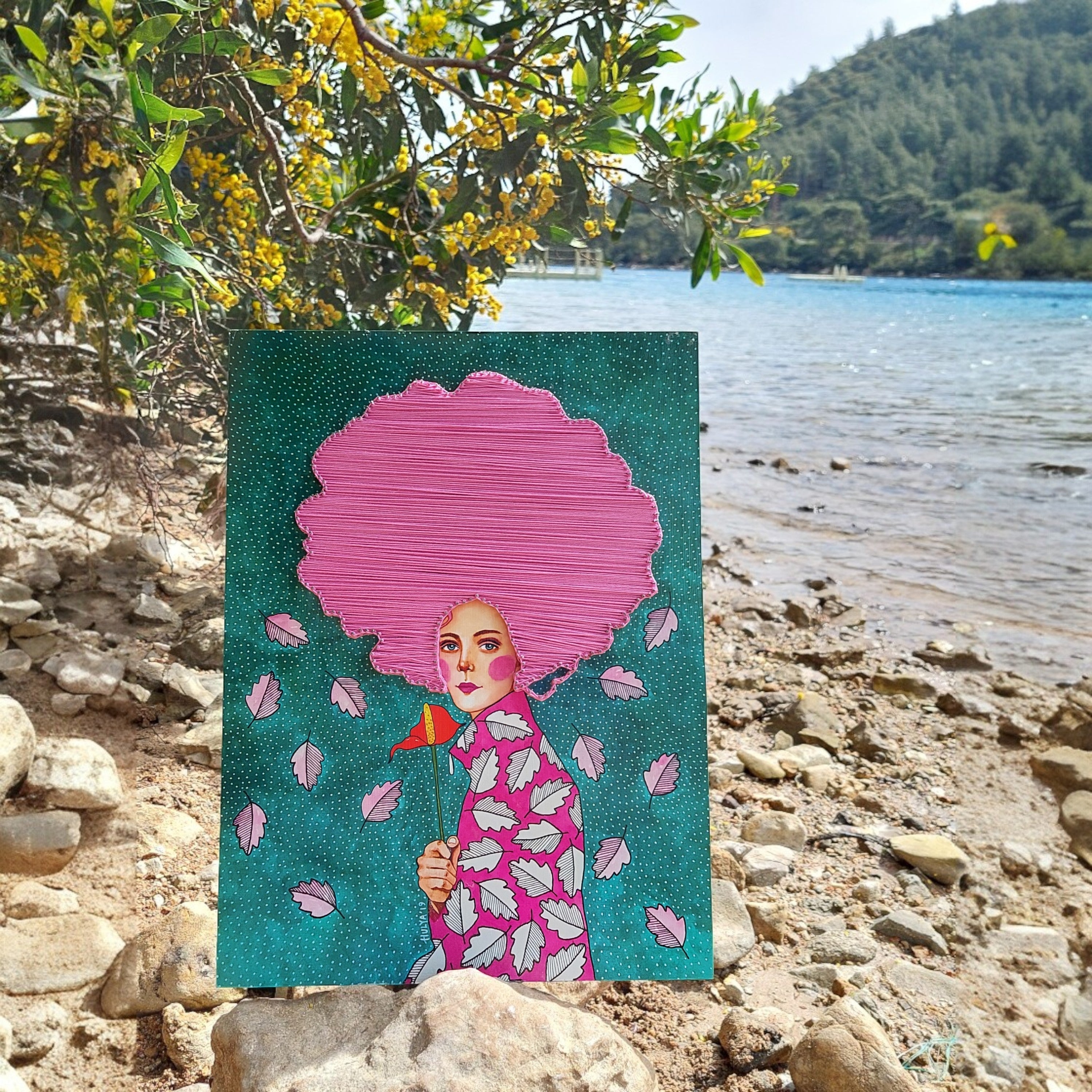 String Art Tablo - Whisper