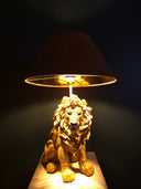 Mamba Lion Abajur