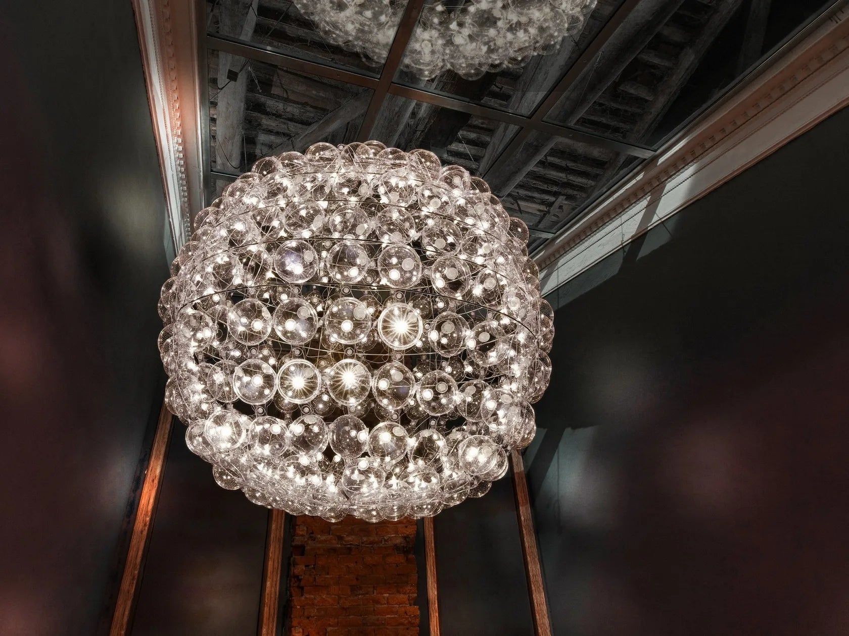 Megastar Sarkıt Avize