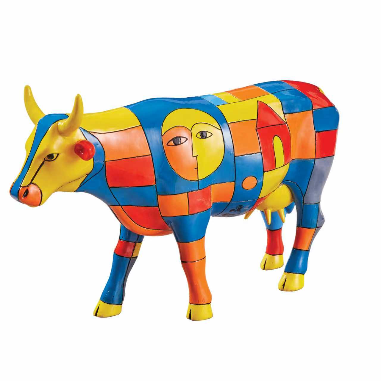 Chromatic Pastures - El Yapımı Dekoratif İnek Figürü (Cow Parade)