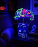 Neon Echoes: Luminara Masa Lambası
