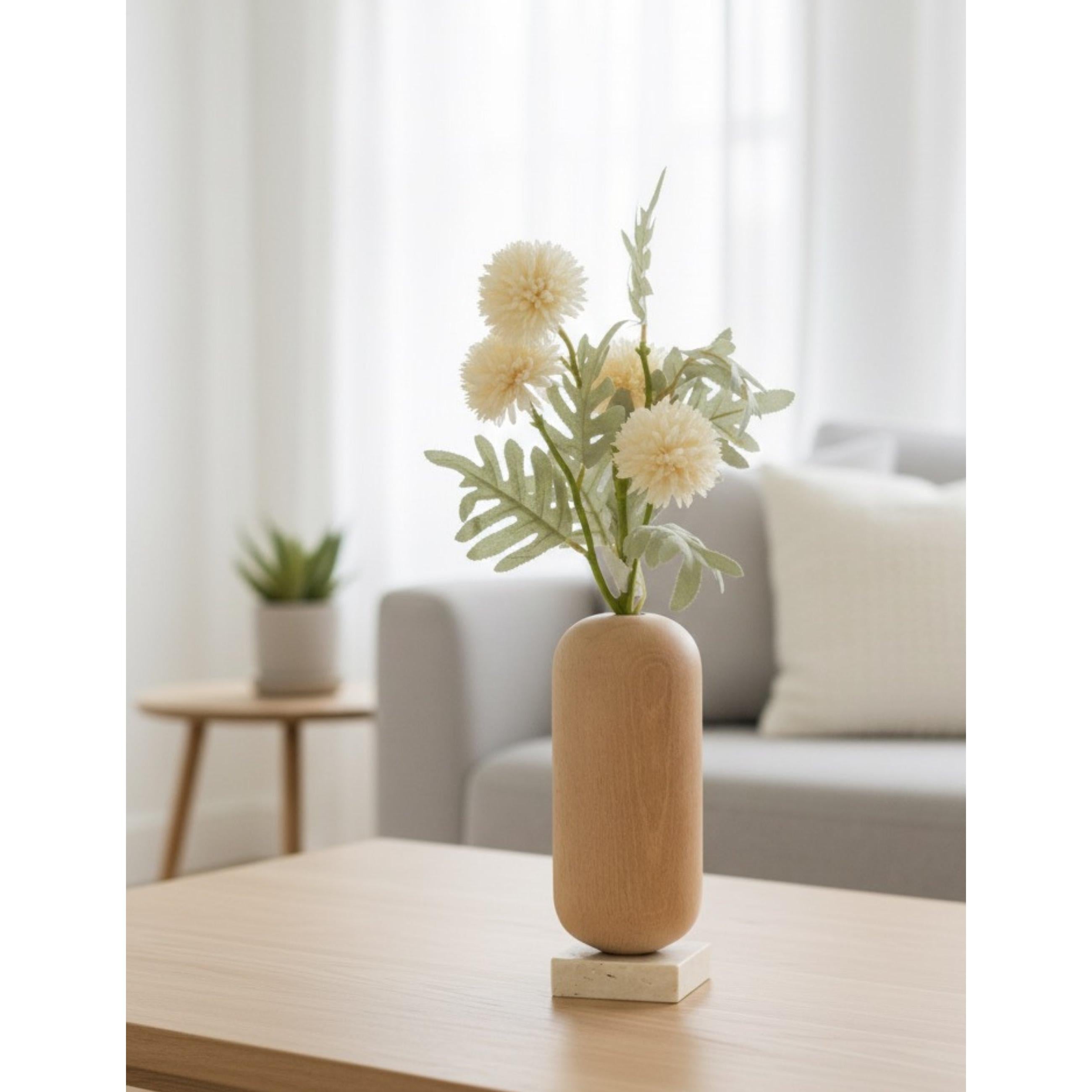 Ahşap Gövdeli Traverten Dekoratif Vazo