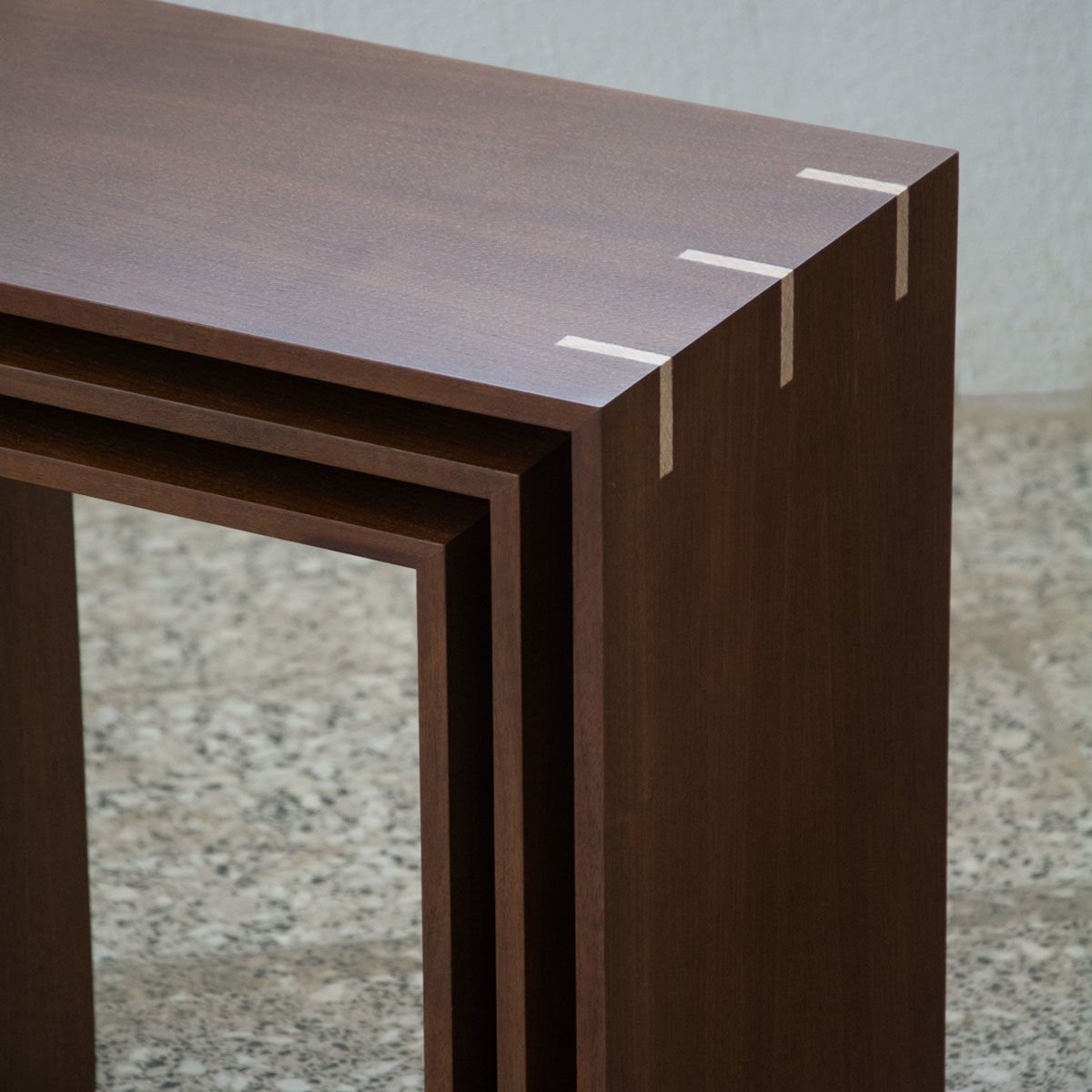 Ahşap Yan Sehpa - Kırlangıç Serisi