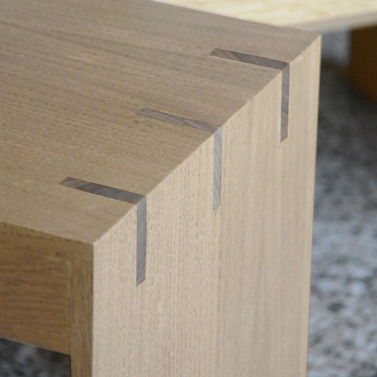 Ahşap Yan Sehpa - Kırlangıç Serisi, Meşe