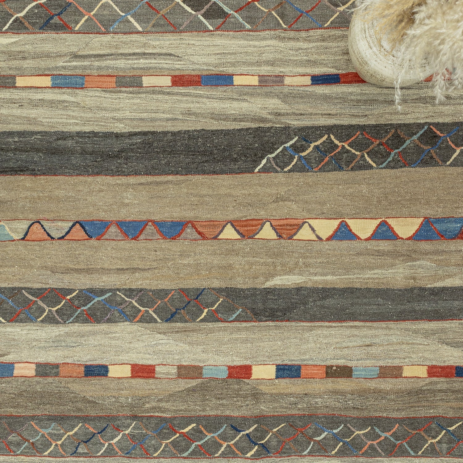 Almila Modern Tasarımlı Kilim 175x236 Cm
