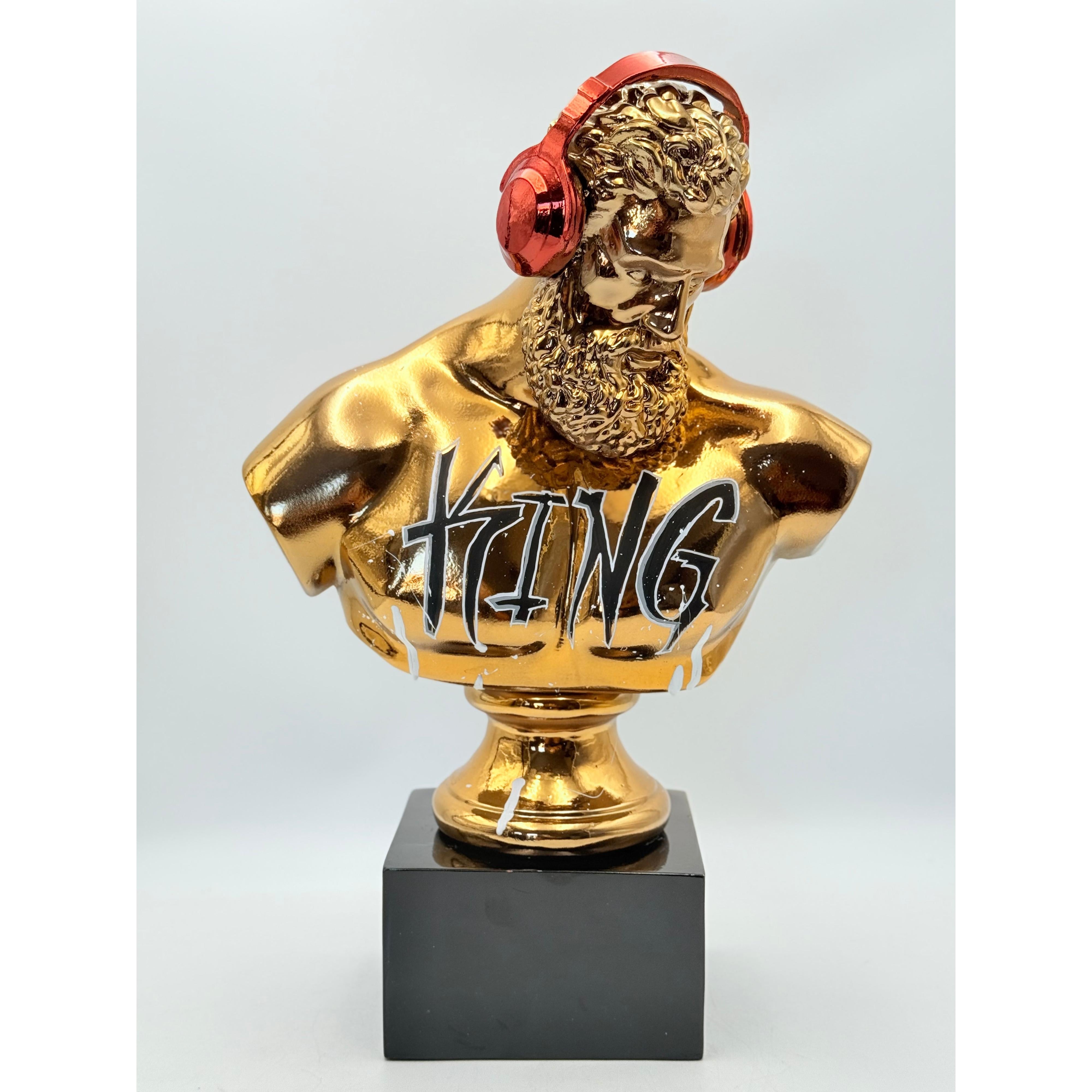 Altın Krom Kulaklıklı King Motto Herkül Heykeli
