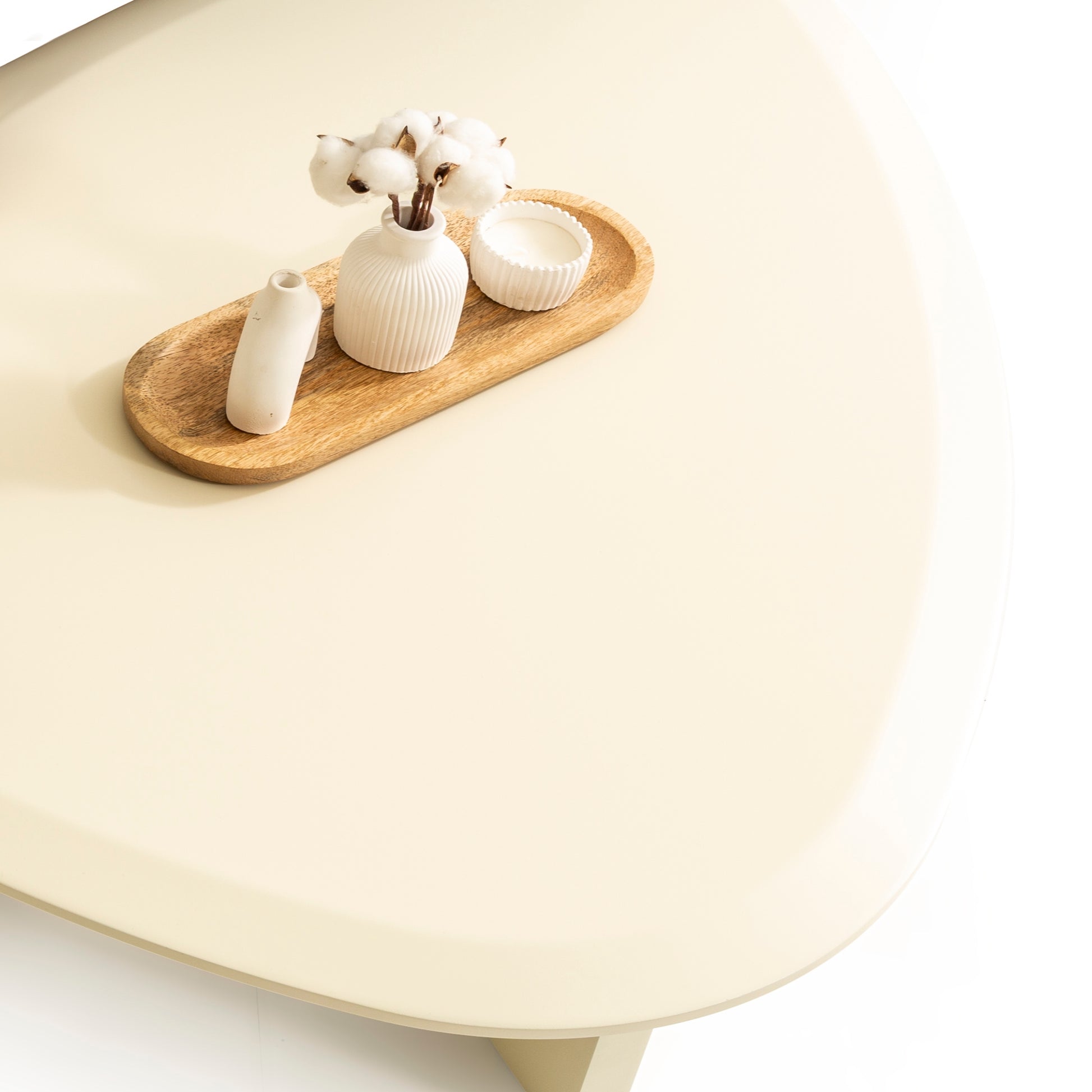 Amora Üçgen Orta Sehpa Ii