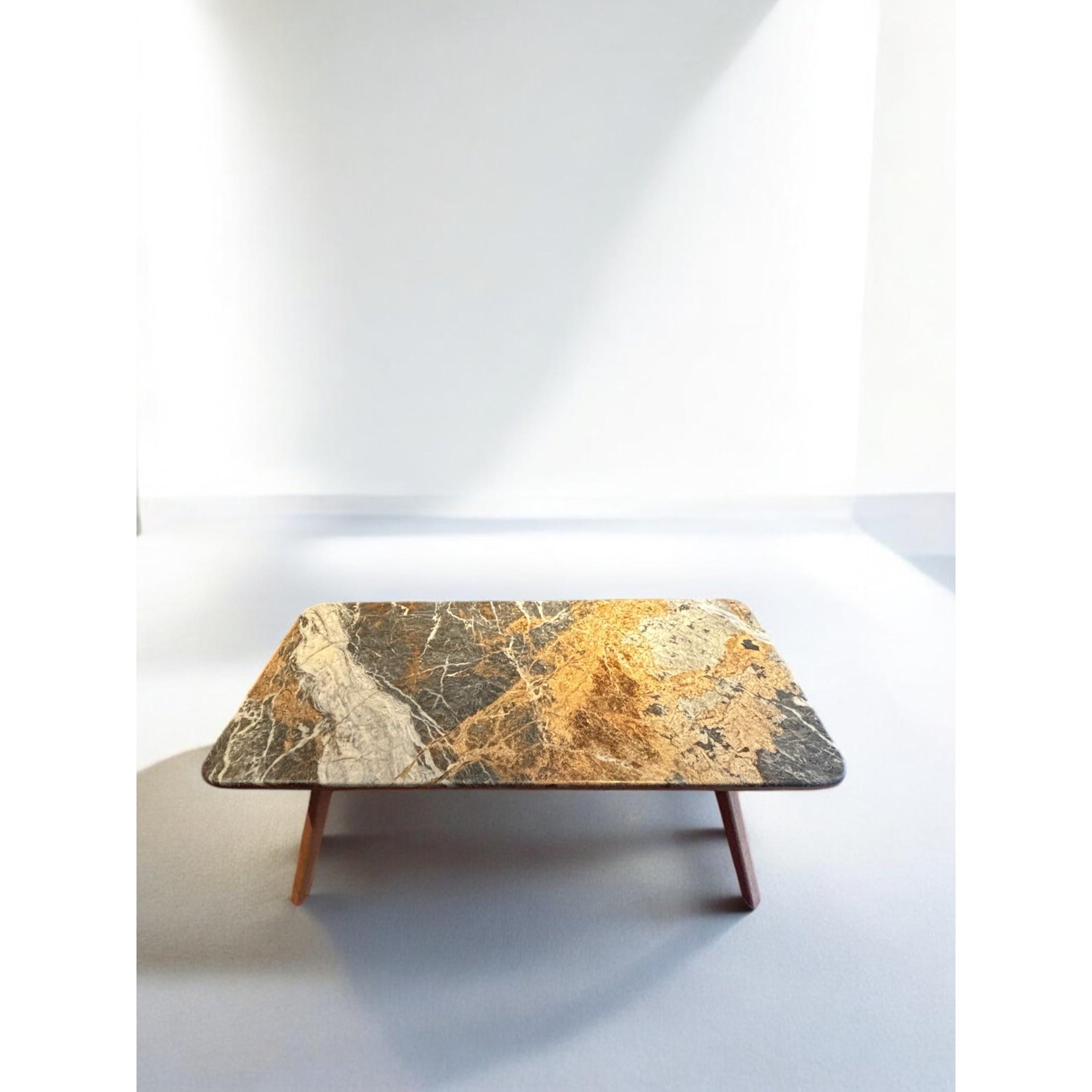 Ark Bluejean Mermer Yemek Masası