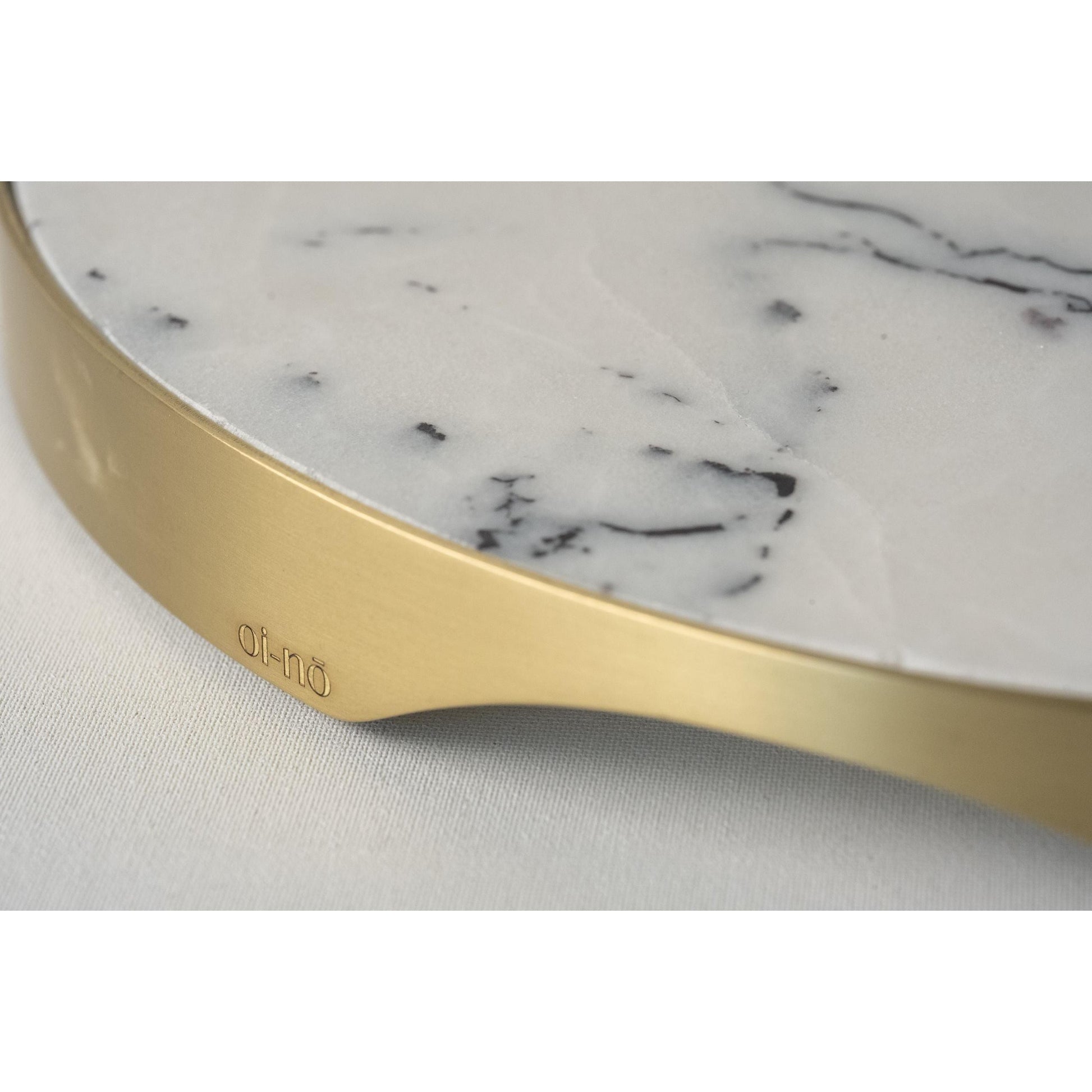 Asawa Yuvarlak Peynir Ve Şarküteri Tepsisi