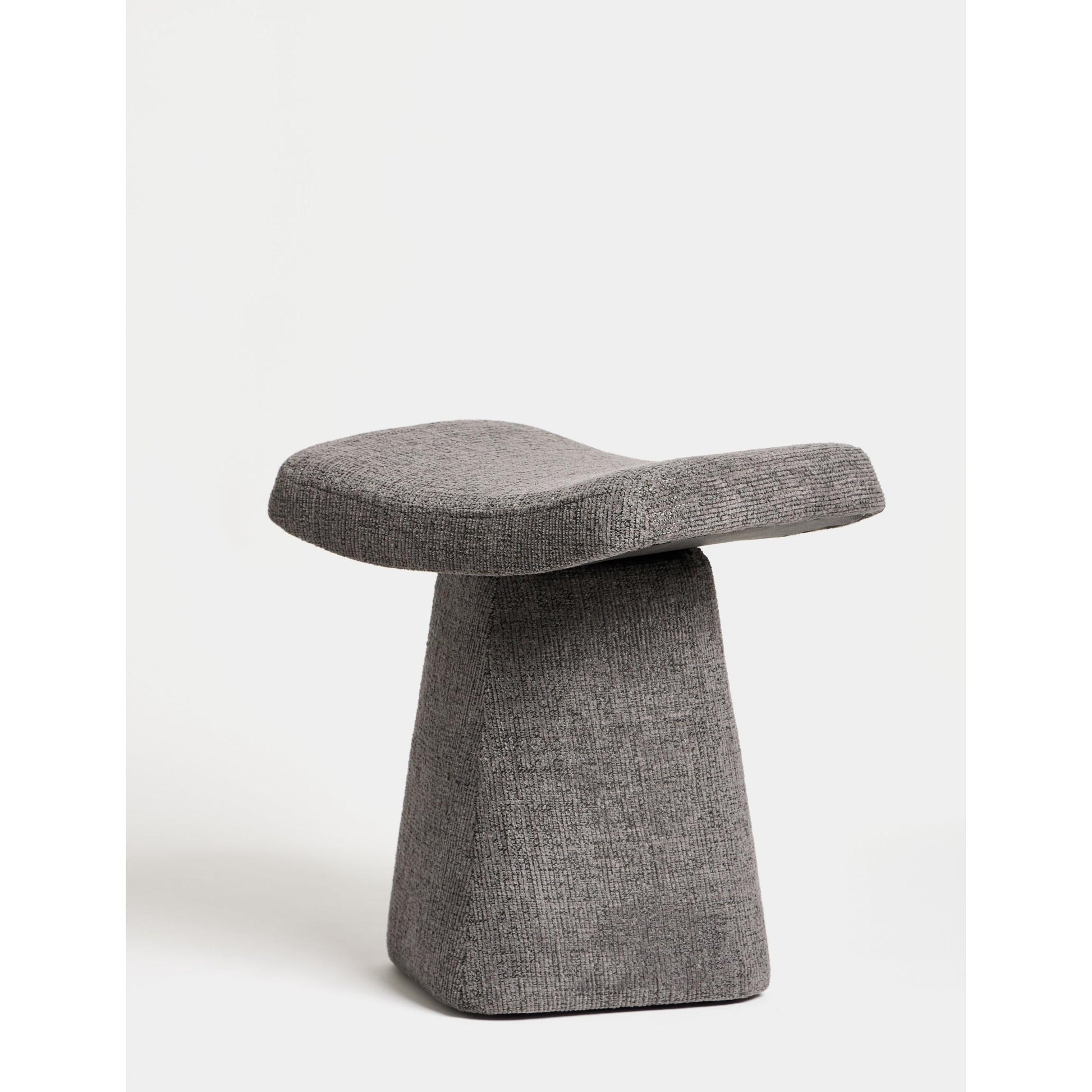 Asberg Minimalist Puf