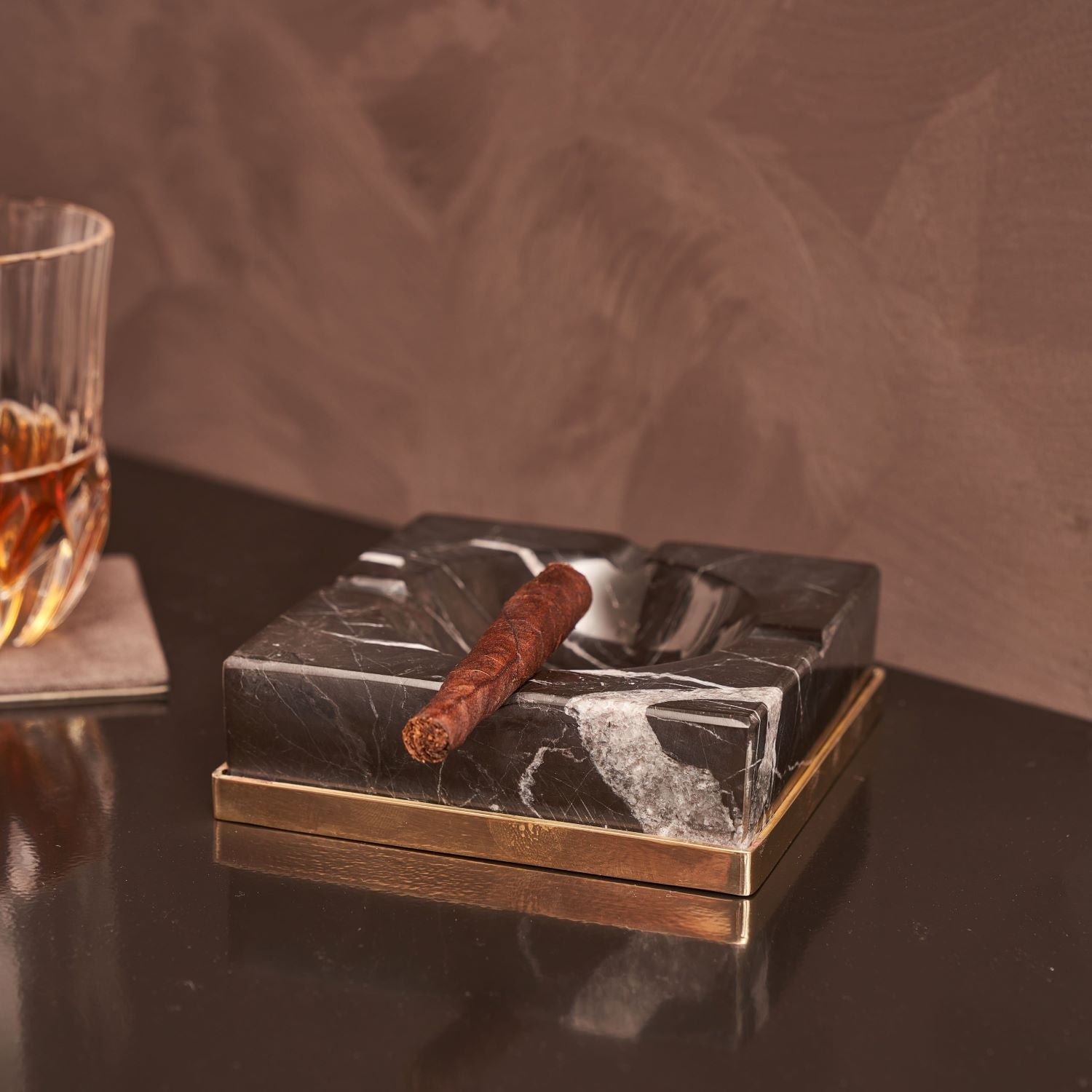 Aurum Toro Mermer Küllük