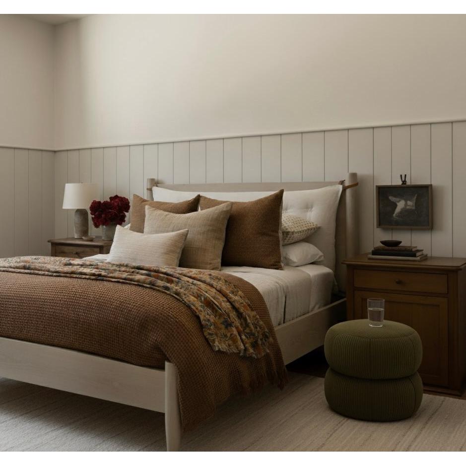 Ba'al Kadife Yuvarlak Puf/Tabure