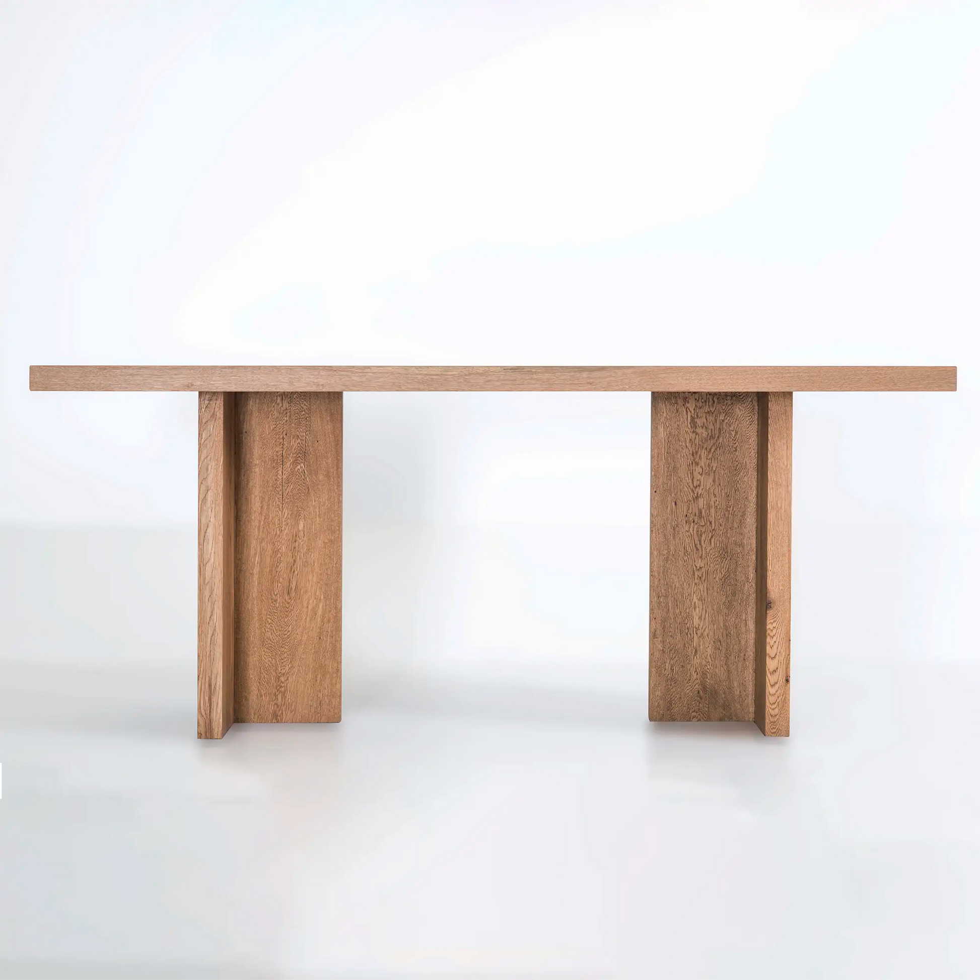 Beam Masa, Masif Meşe