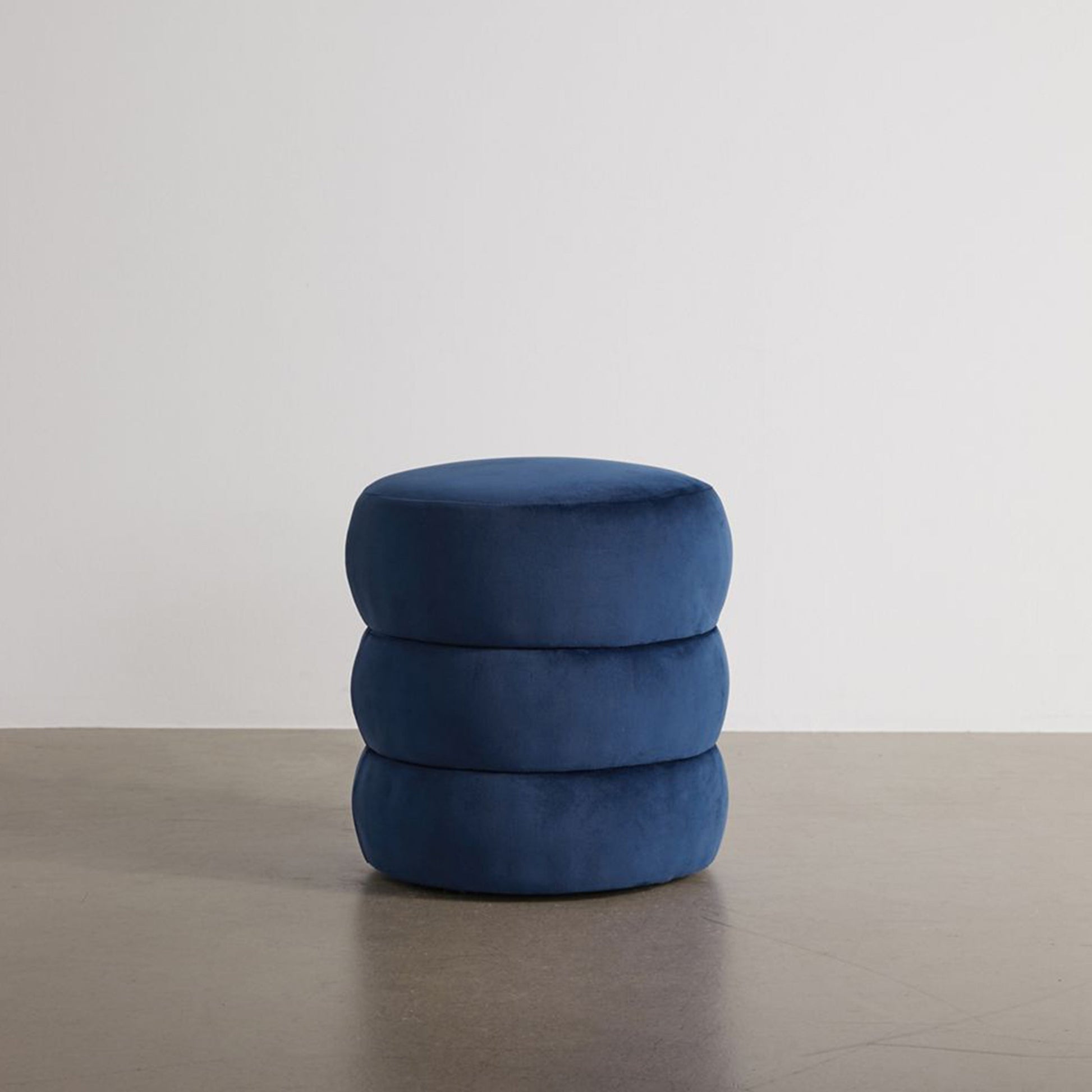 Bergamo Lacivert Puf