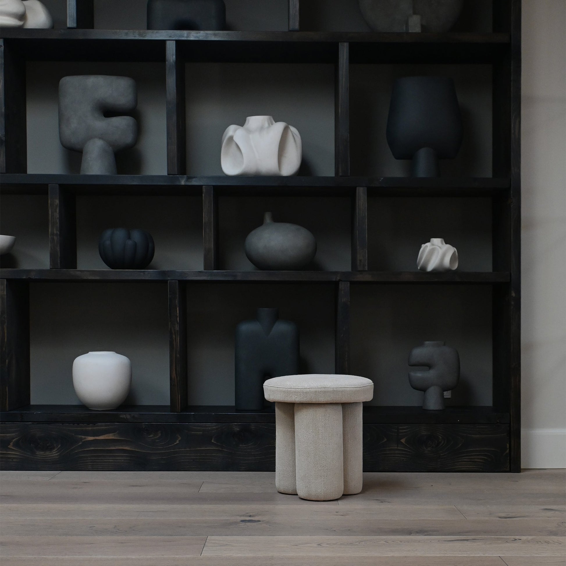 Big Foot Kum Rengi Keten Kumaş Tabure