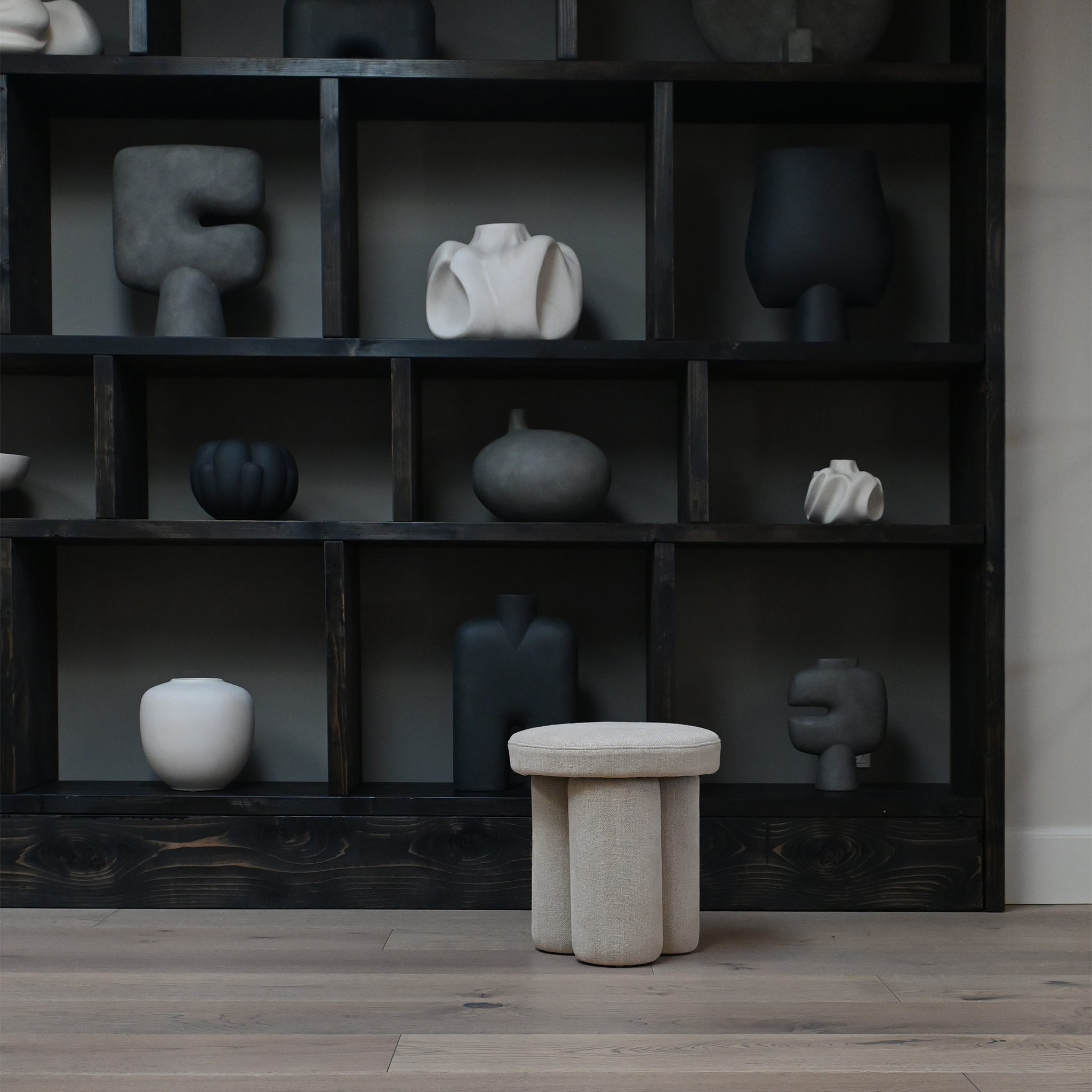 Big Foot Kum Rengi Keten Kumaş Tabure