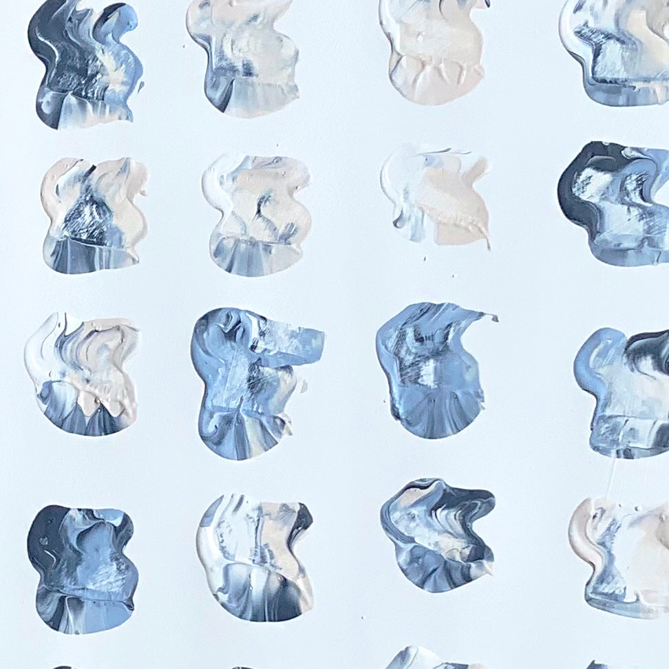 Blue Dots Kanvas Üzeri Akrilik El Yapımı Tablo