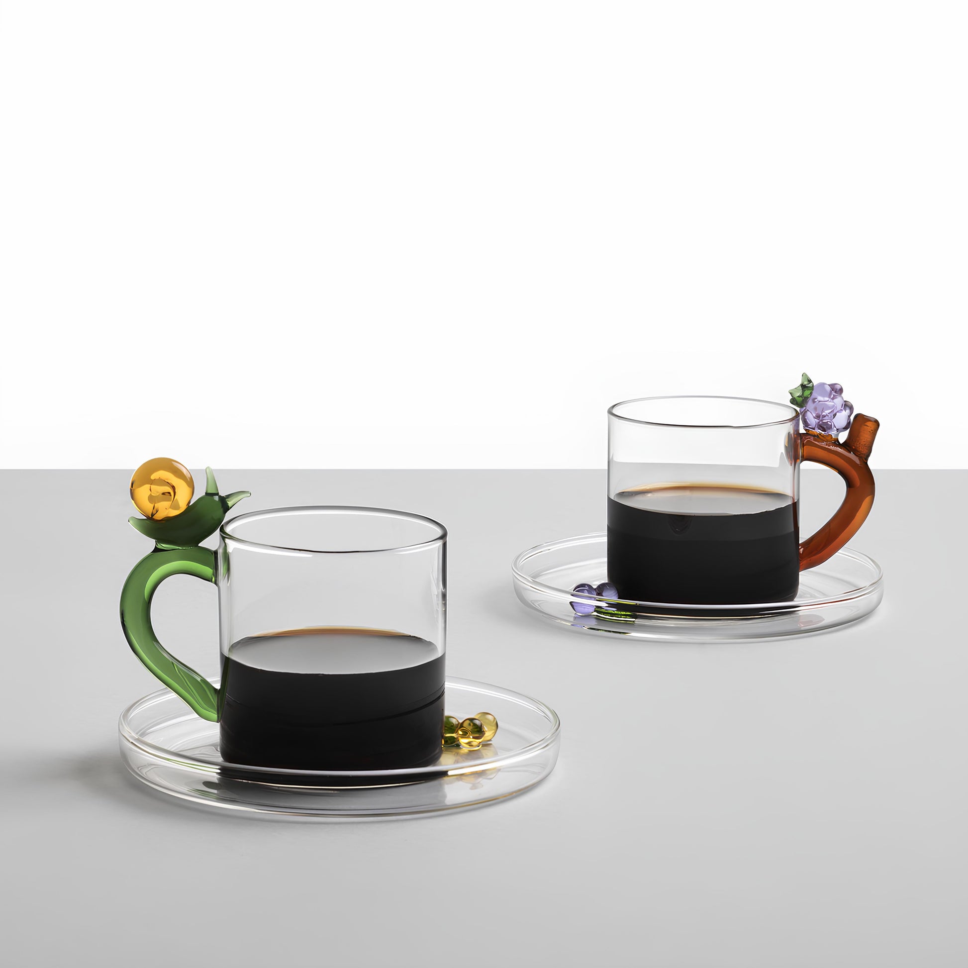 Böğürtlen Figürlü Cam Kahve Bardağı