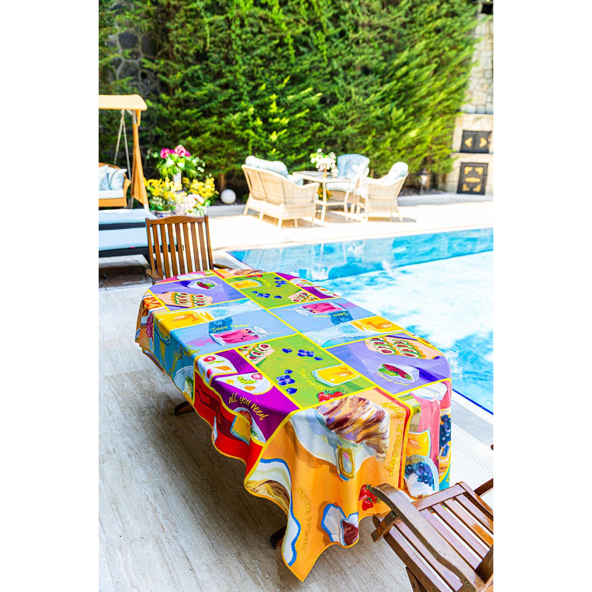 Breakfast Club Masa Örtüsü