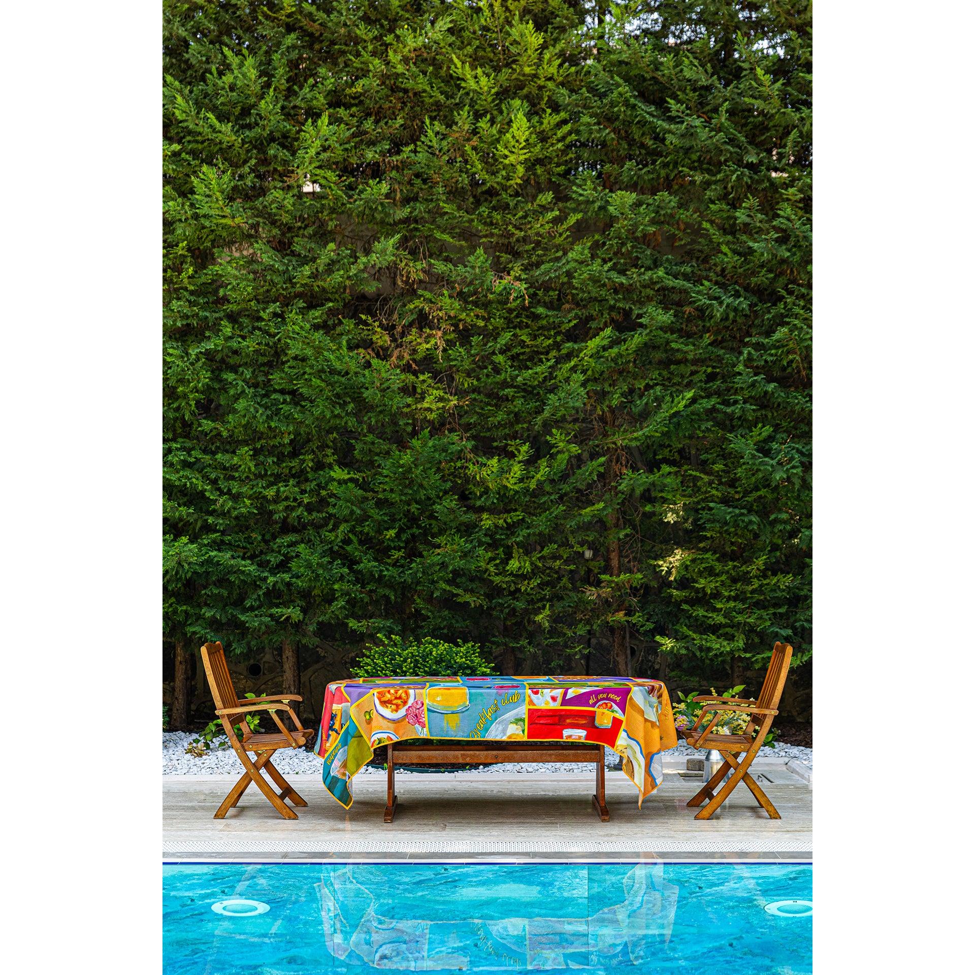 Breakfast Club Masa Örtüsü