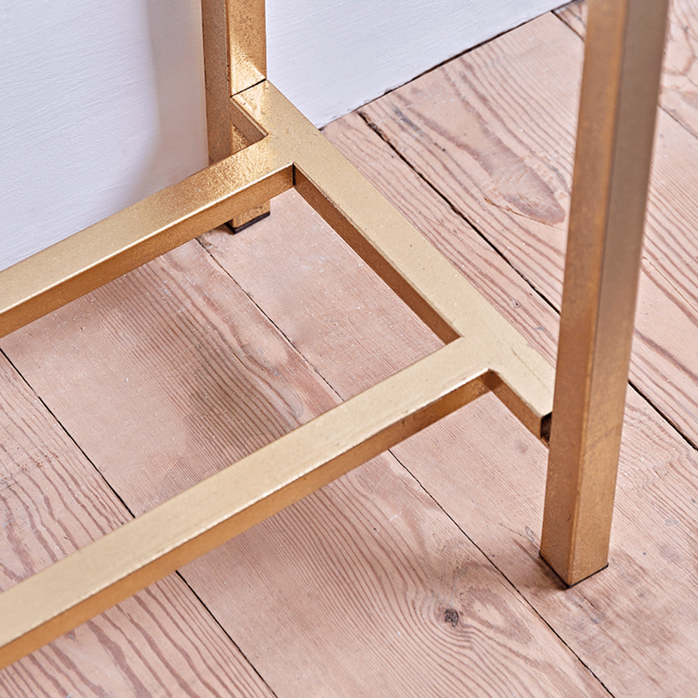 Canada Metal Dresuar Konsol