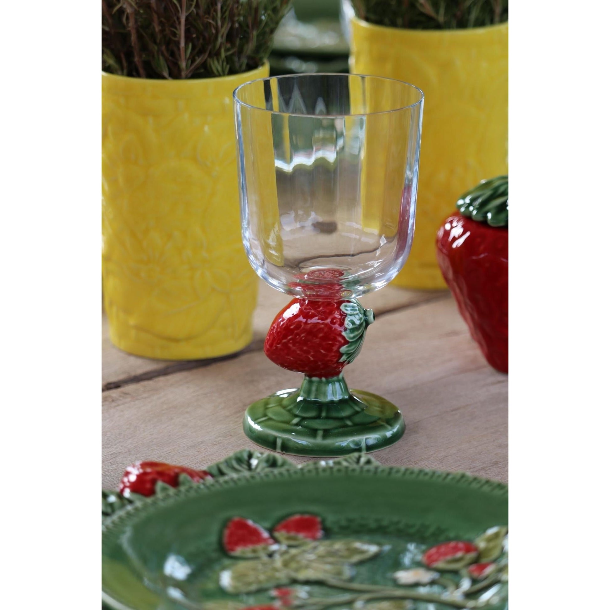 Carmen Çilekli Şeffaf Cam Kadeh