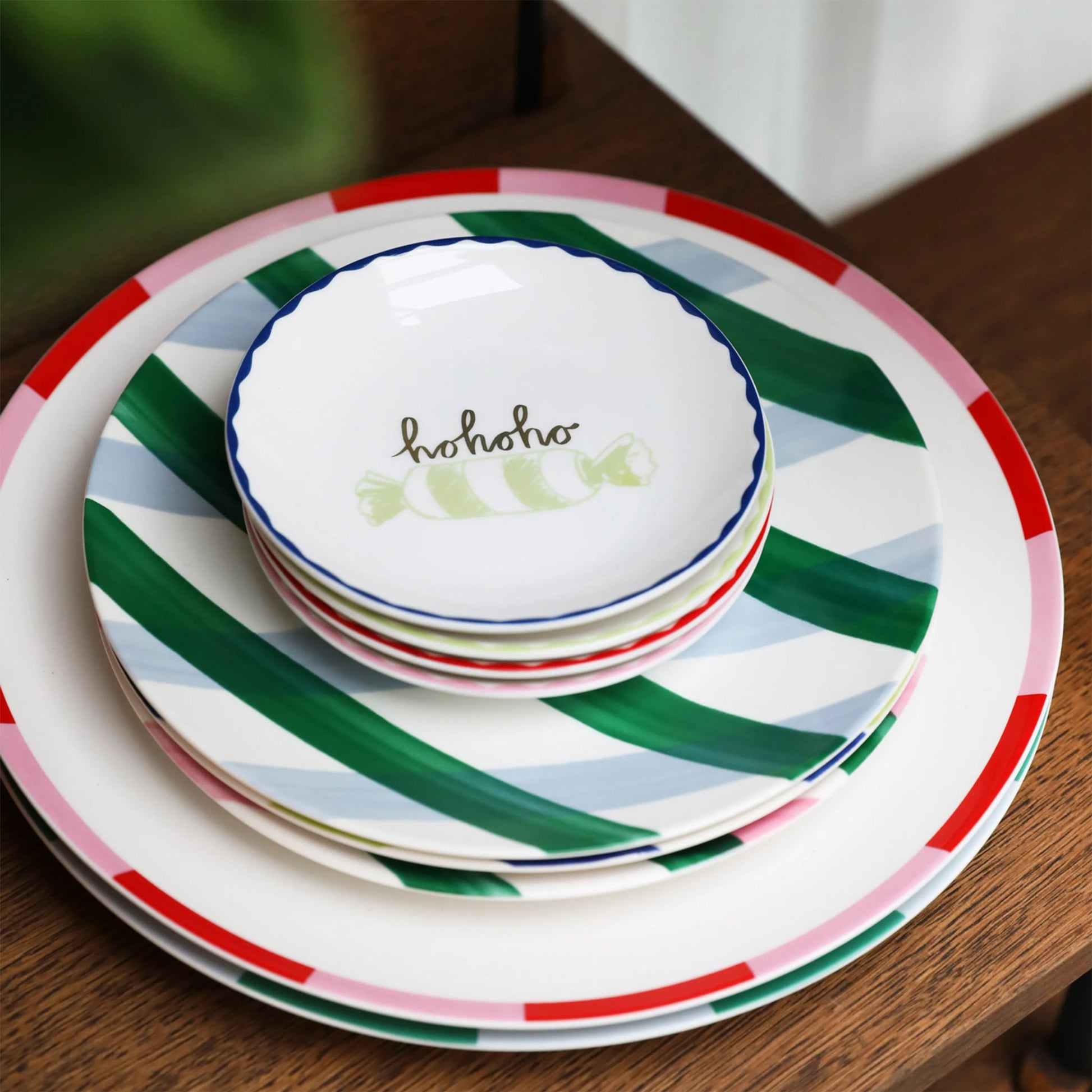 Çizgi Desenli 4'lü Tabak Seti (Ø 20.5cm)