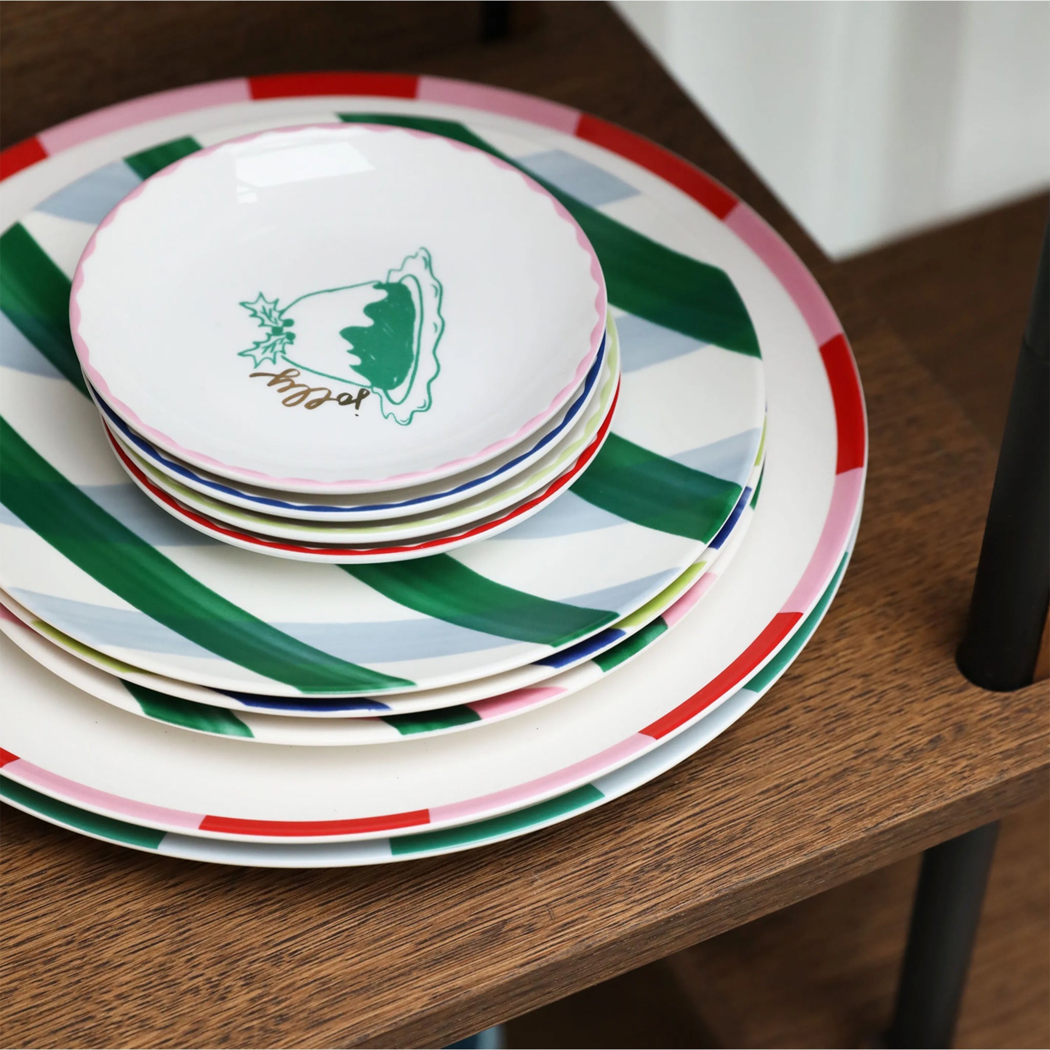 Çizgi Desenli 4'lü Tabak Seti (Ø 20.5cm)