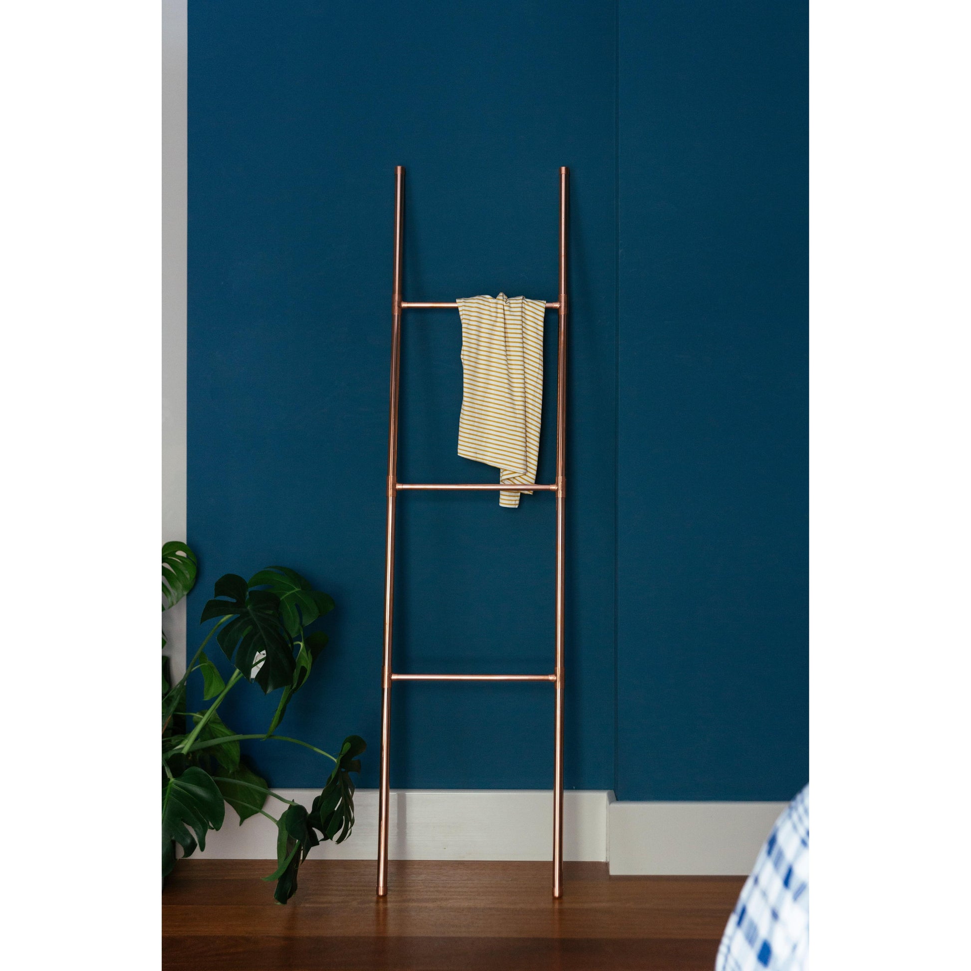 Cliff Bakır Dekoratif Merdiven