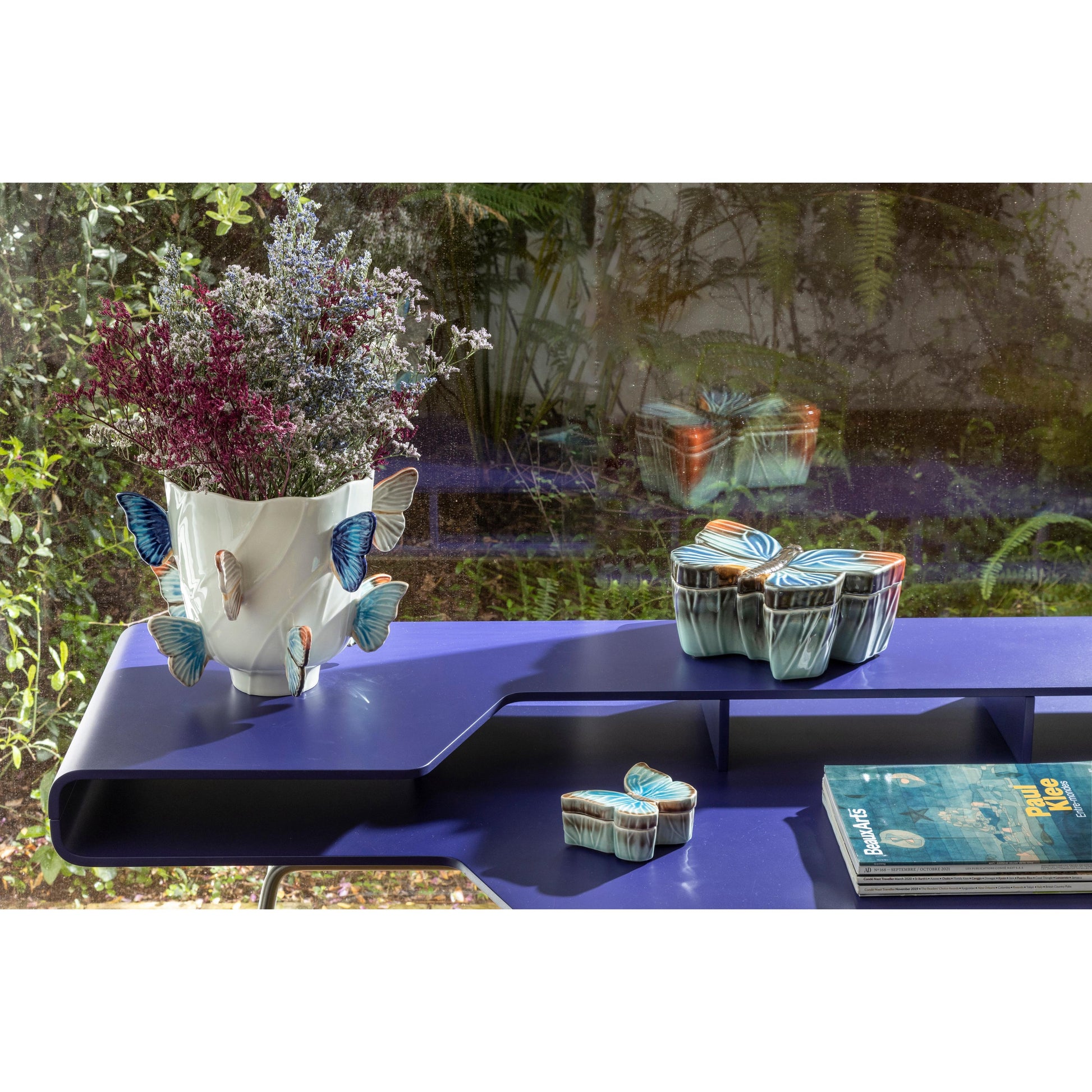 Cloudy Butterflies By Claudia Schiffer Kelebekli Seramik Vazo