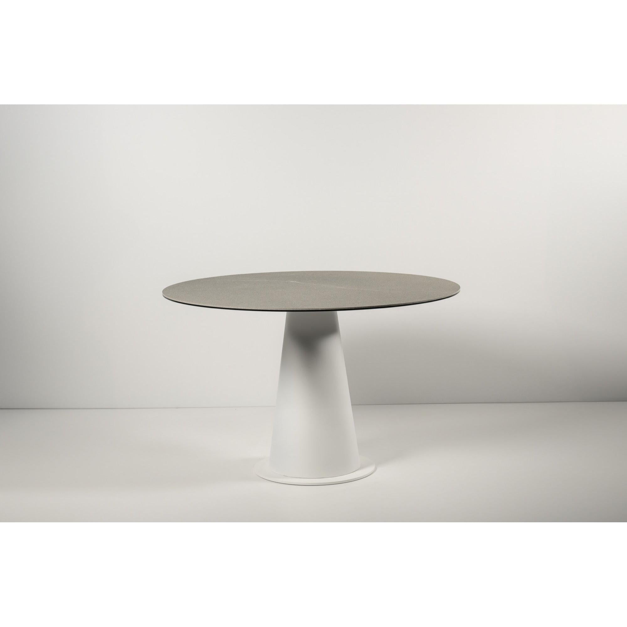 Cone One Yuvarlak Stone Porselen Masa