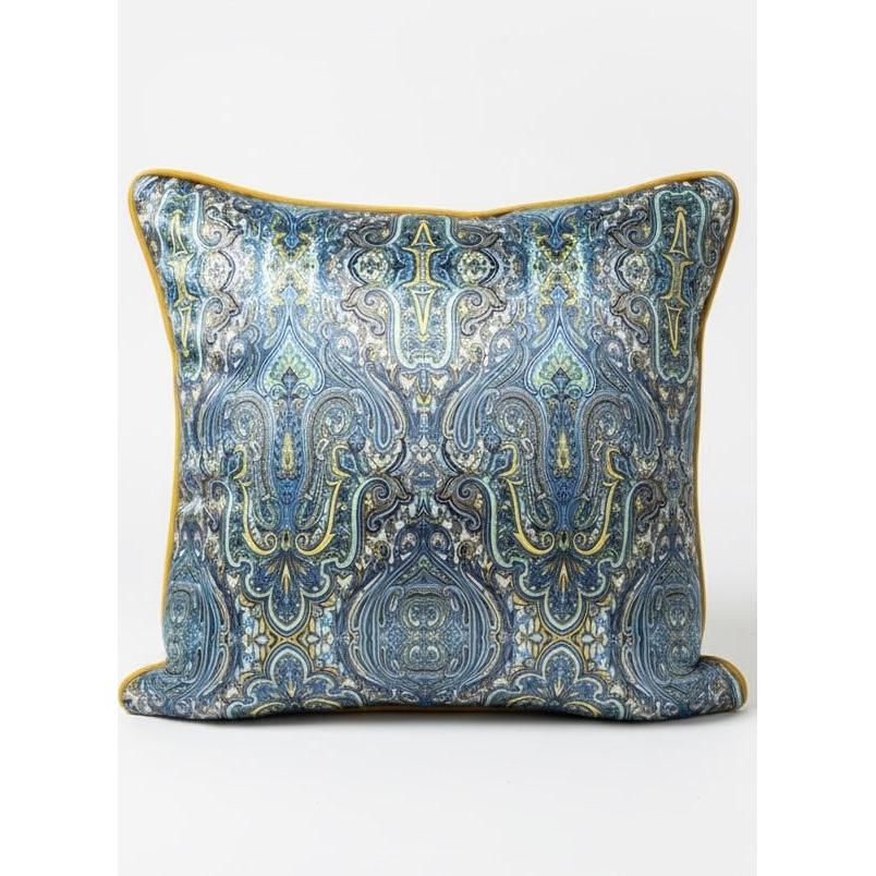 Core Parlak Kadife Desenli Kırlent Kılıfı