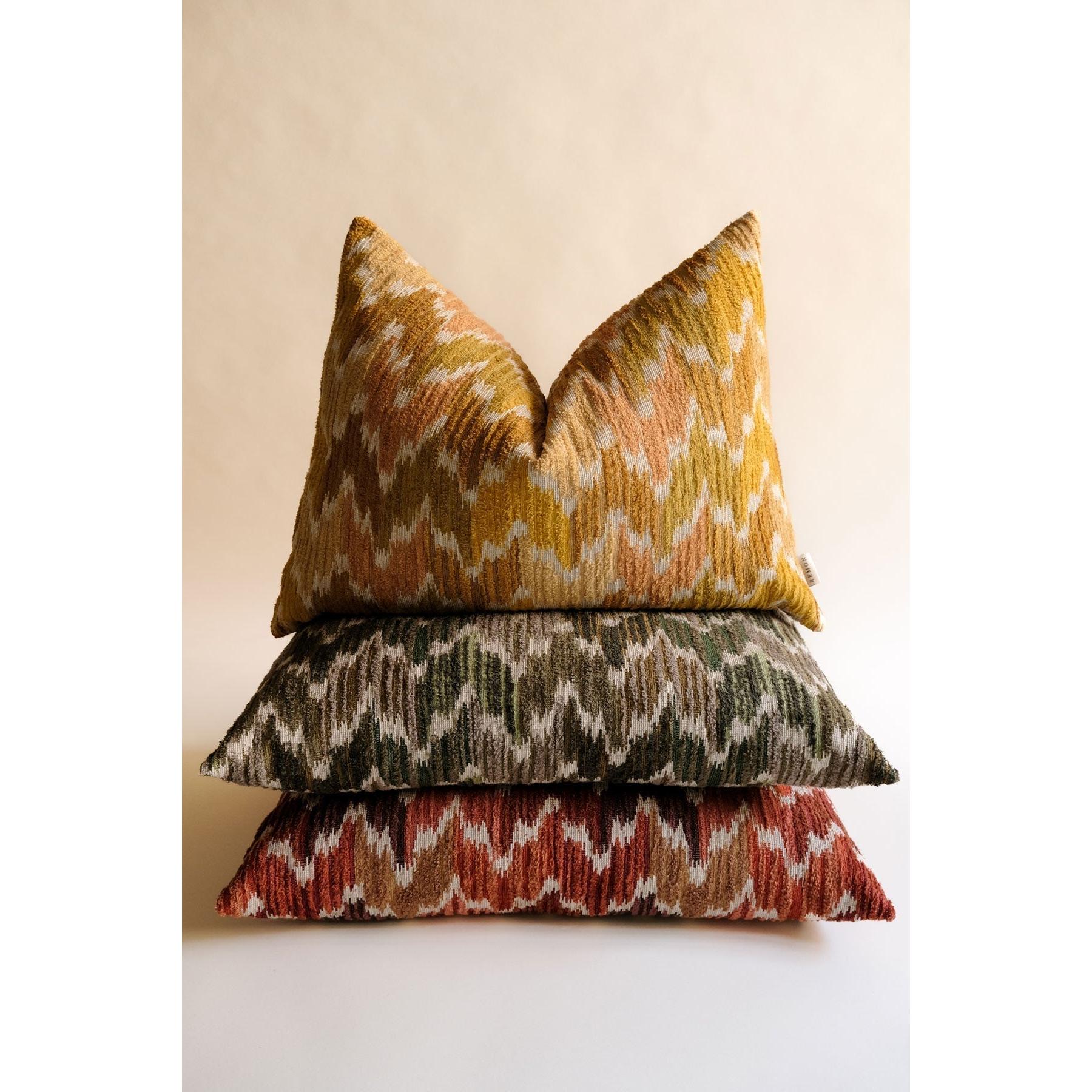 Corvia Kuş Tüyü Kırlent - Sarı