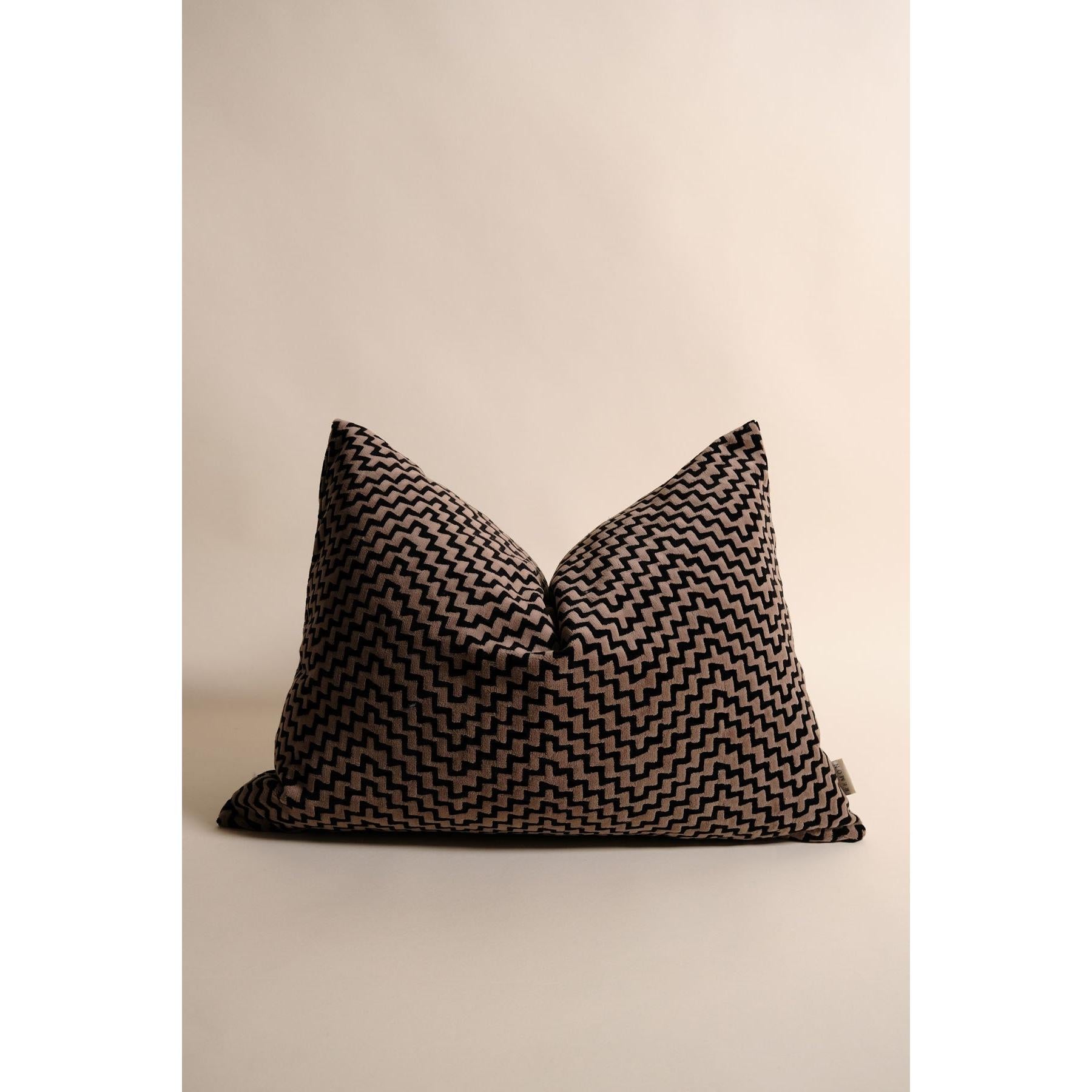 Cresta Kuş Tüyü Kırlent