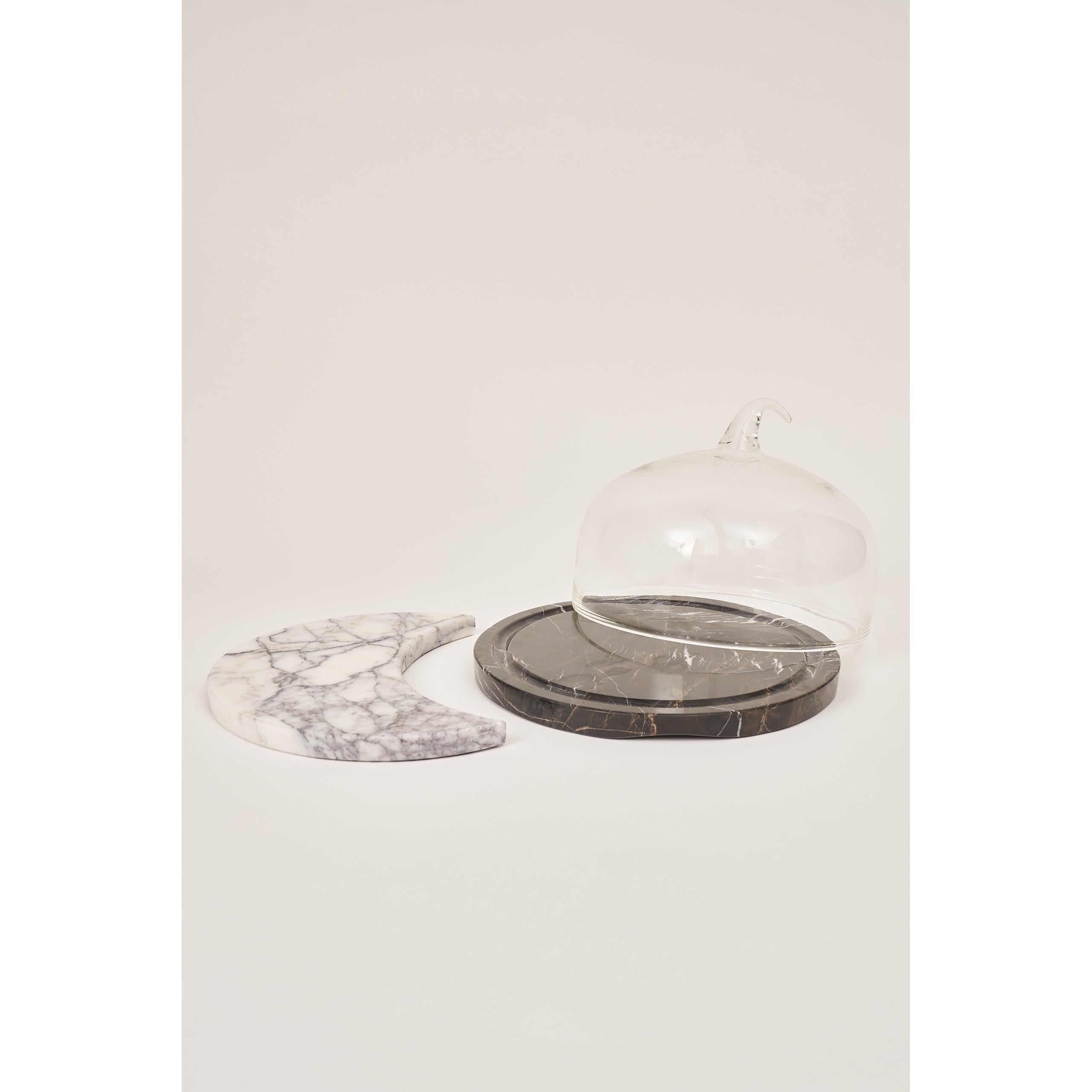 Day & Night Mermer Cam Kapaklı Sunumluk