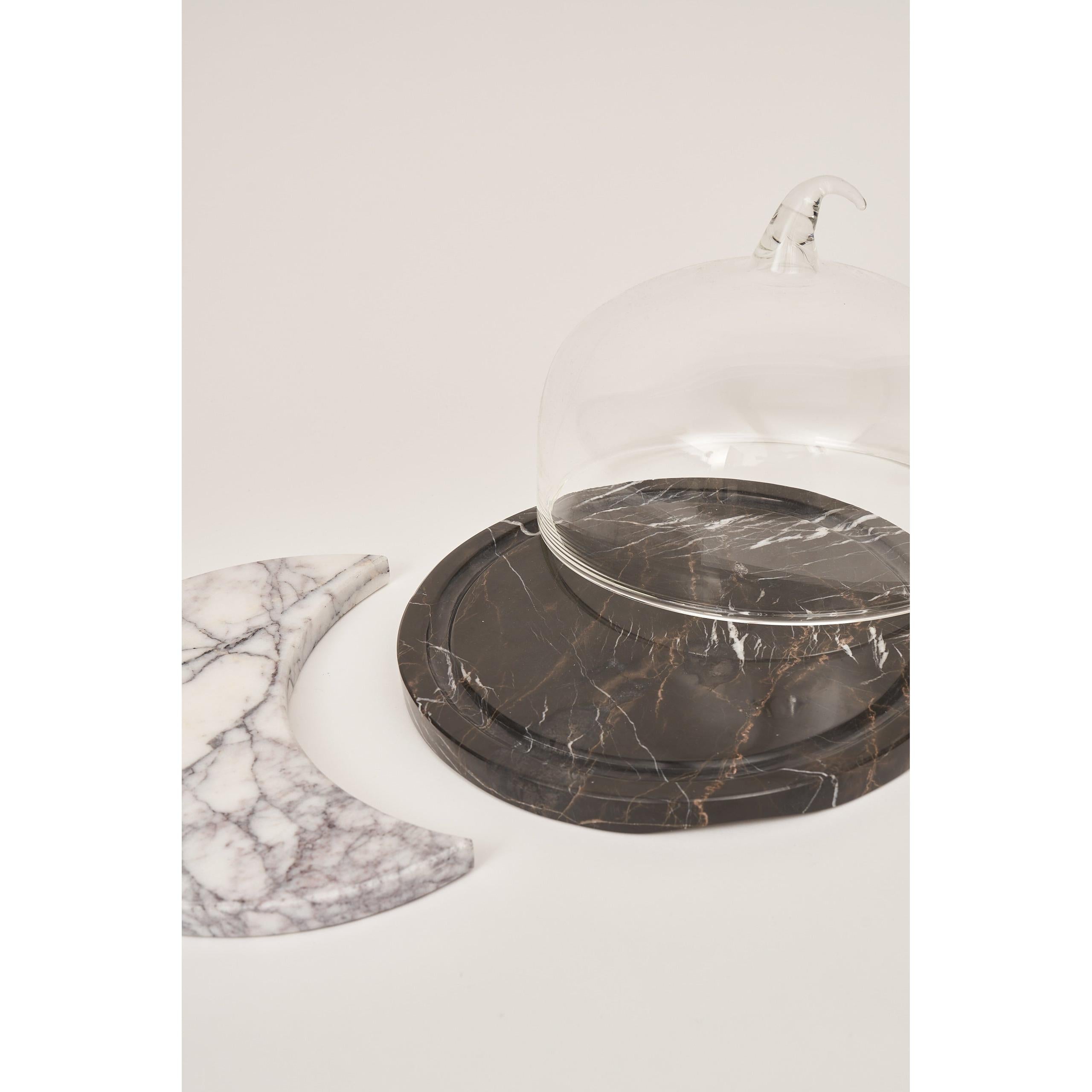 Day & Night Mermer Cam Kapaklı Sunumluk