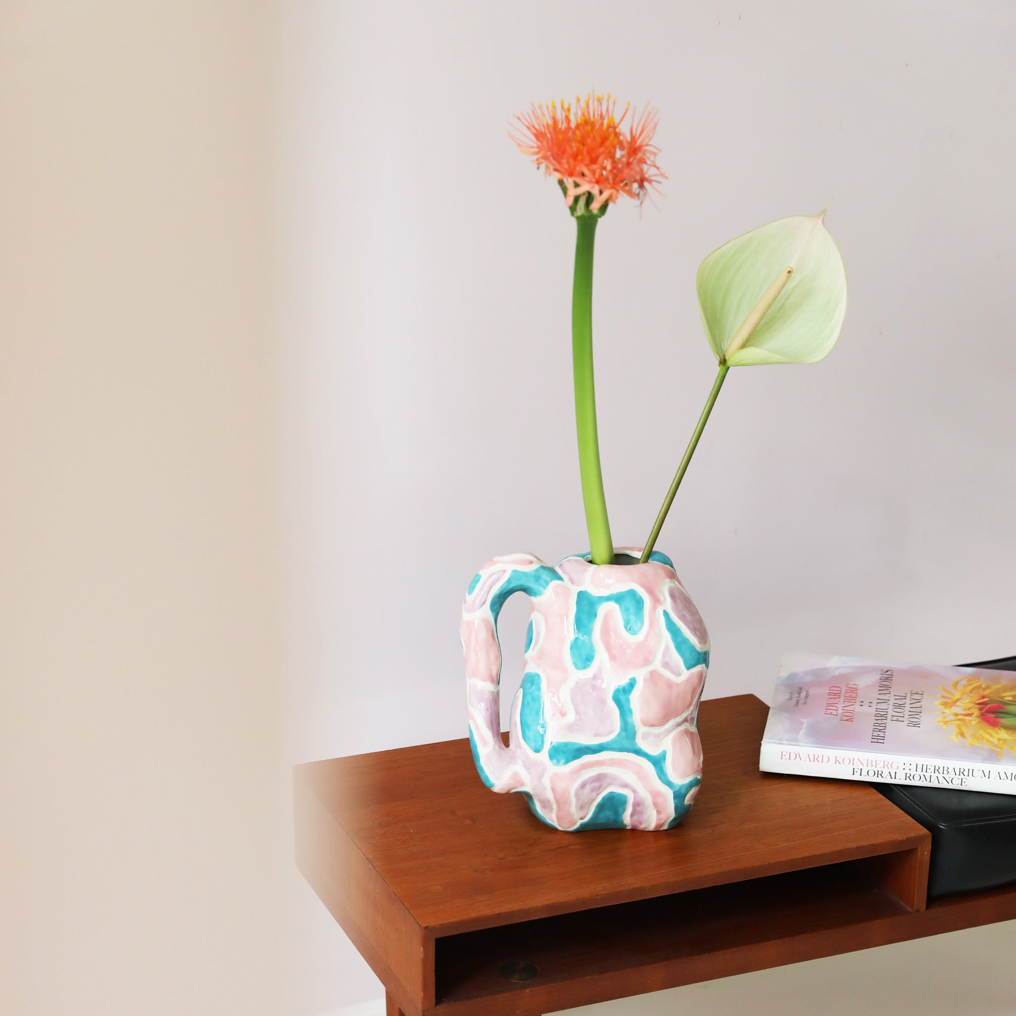 Desenli Küçük Sürahi / Vazo